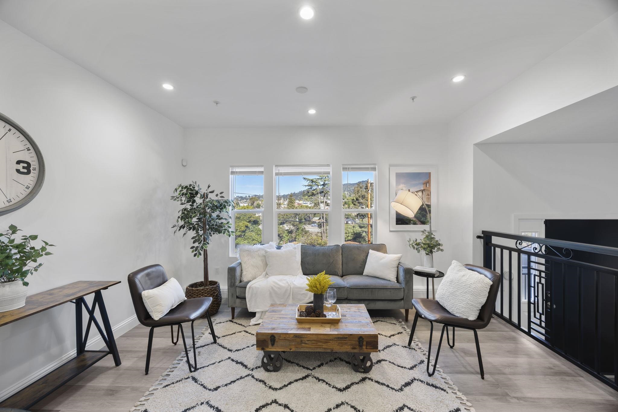 Detail Gallery Image 37 of 55 For 4737 Redding St, Oakland,  CA 94619 - 5 Beds | 6/1 Baths