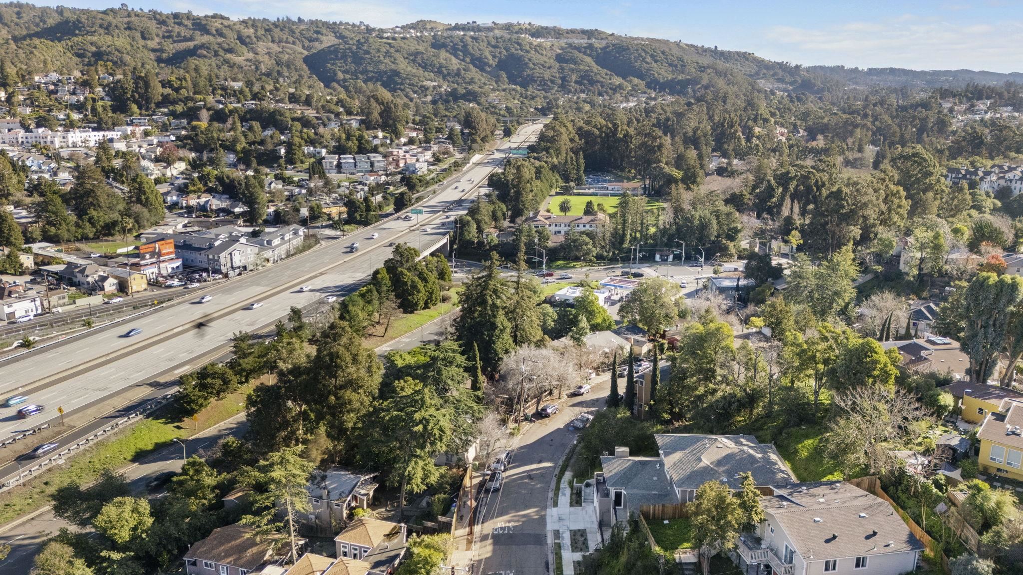 Detail Gallery Image 50 of 55 For 4737 Redding St, Oakland,  CA 94619 - 5 Beds | 6/1 Baths