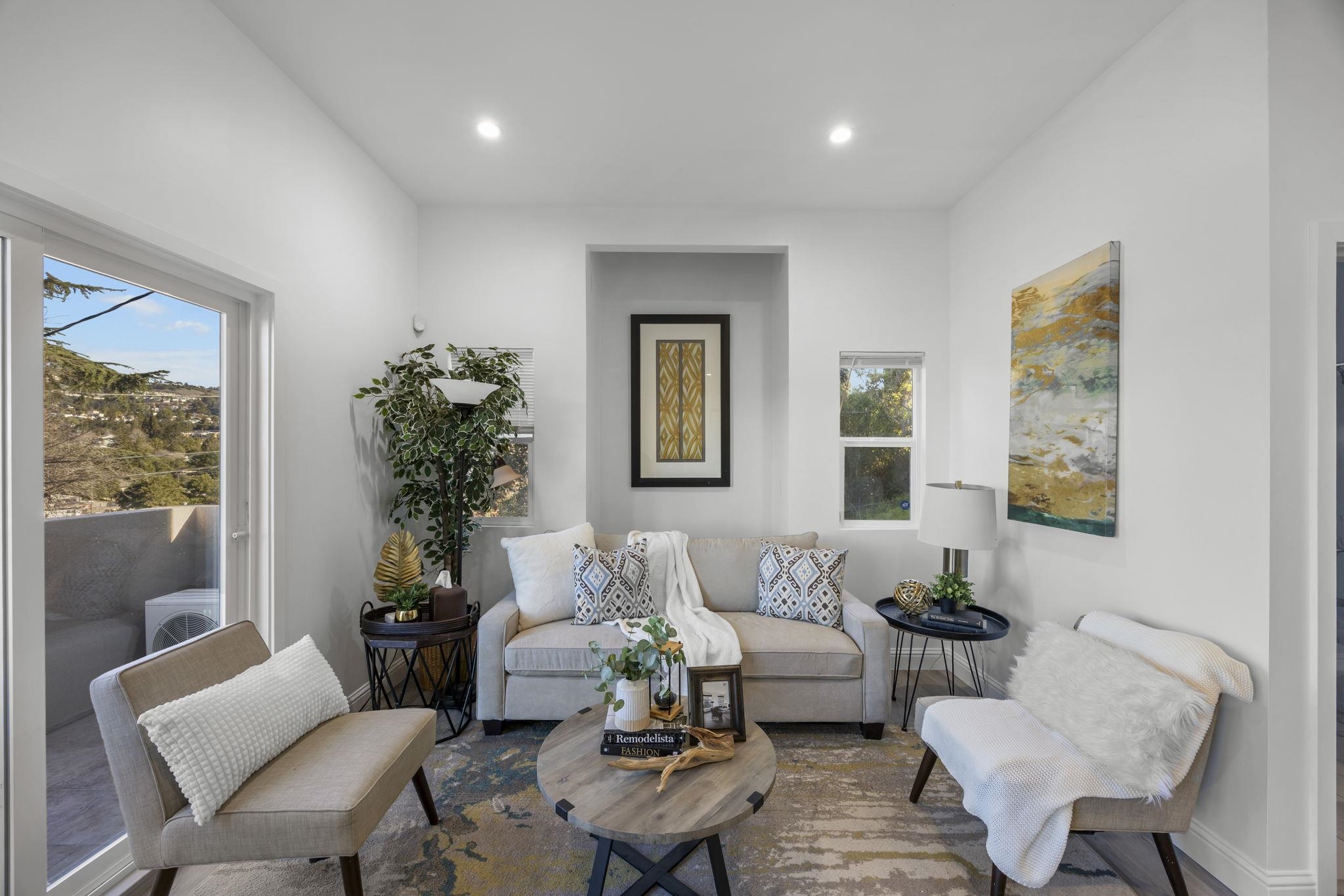 Detail Gallery Image 7 of 55 For 4737 Redding St, Oakland,  CA 94619 - 5 Beds | 6/1 Baths