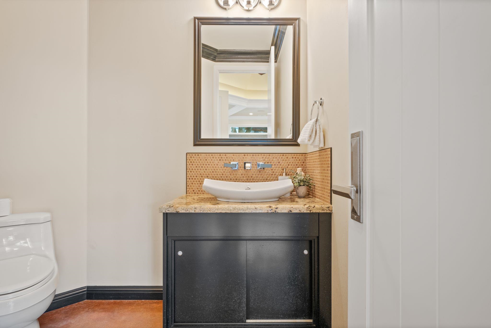 Detail Gallery Image 37 of 50 For 10633 Dublin Canyon Rd, Pleasanton,  CA 94588 - 5 Beds | 4 Baths