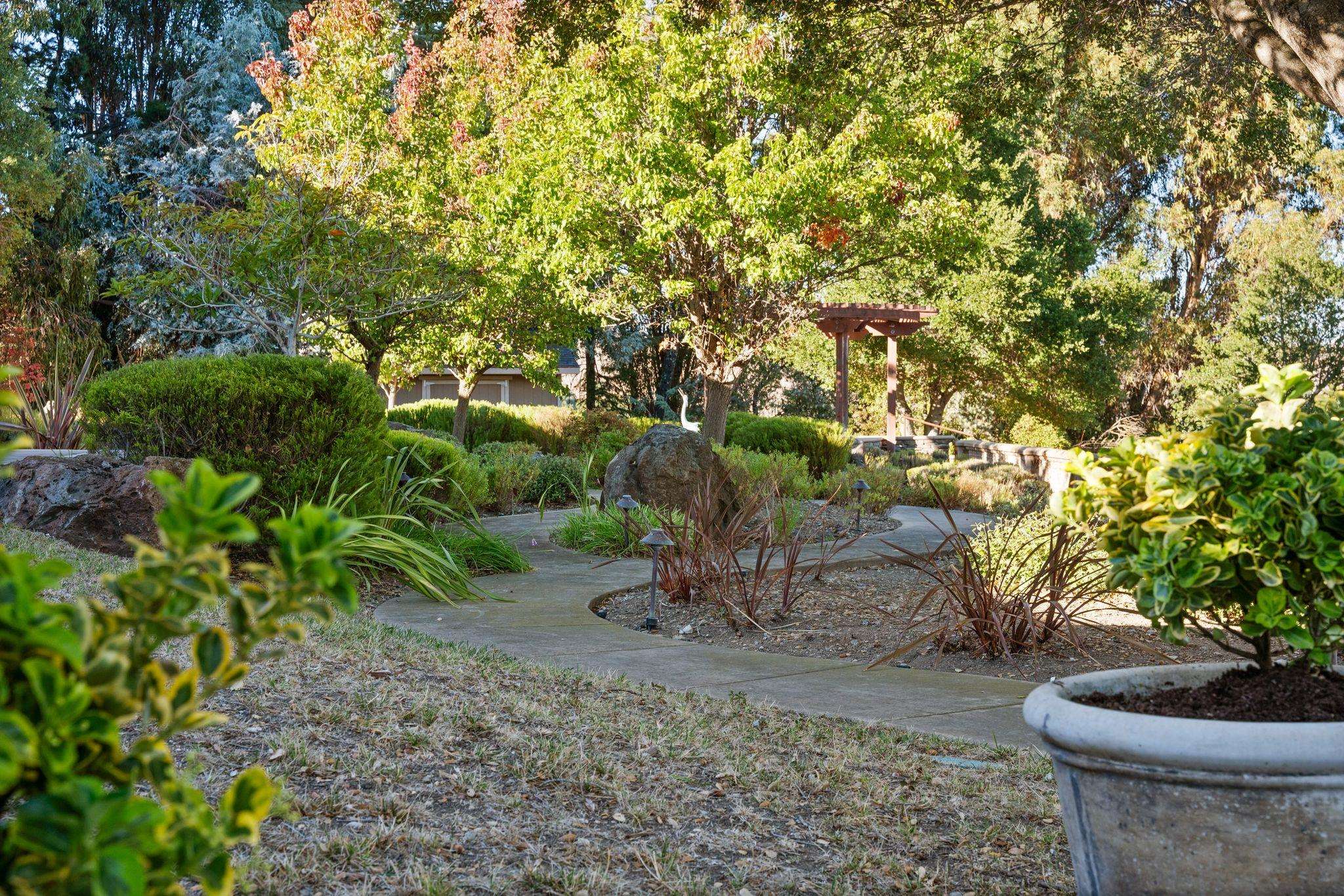 Detail Gallery Image 40 of 50 For 10633 Dublin Canyon Rd, Pleasanton,  CA 94588 - 5 Beds | 4 Baths