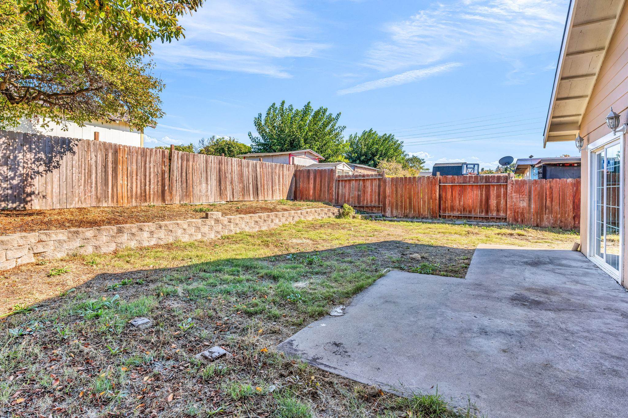 Detail Gallery Image 33 of 38 For 4141 Rita Dr, Martinez,  CA 94553 - 4 Beds | 2 Baths