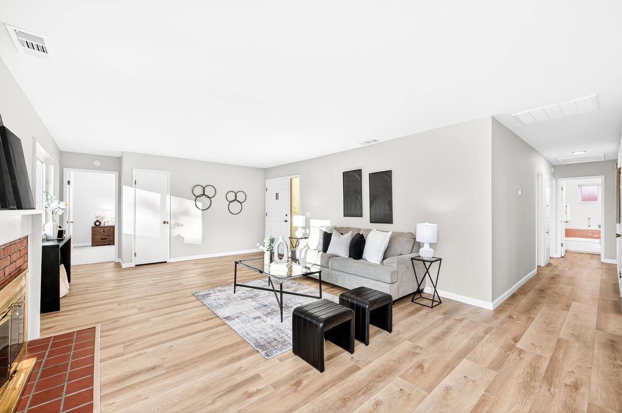 Detail Gallery Image 12 of 44 For 1133 Coronado Way, Livermore,  CA 94550 - 4 Beds | 2 Baths