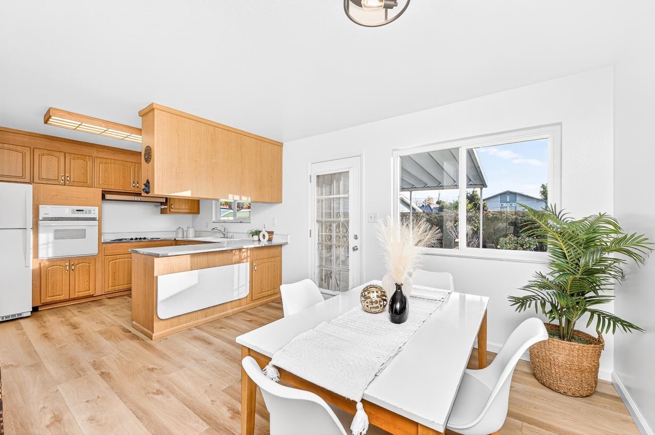 Detail Gallery Image 15 of 44 For 1133 Coronado Way, Livermore,  CA 94550 - 4 Beds | 2 Baths