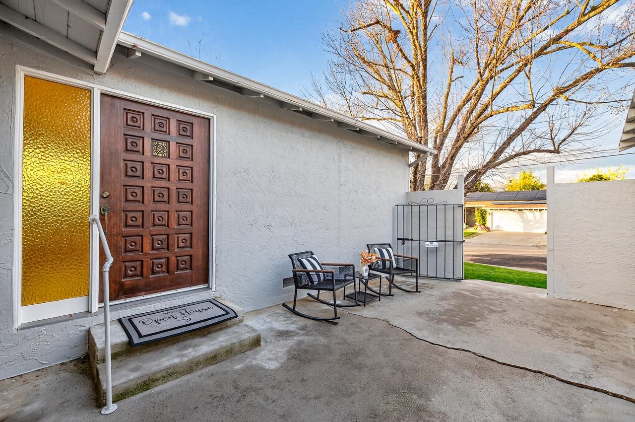 Detail Gallery Image 4 of 44 For 1133 Coronado Way, Livermore,  CA 94550 - 4 Beds | 2 Baths