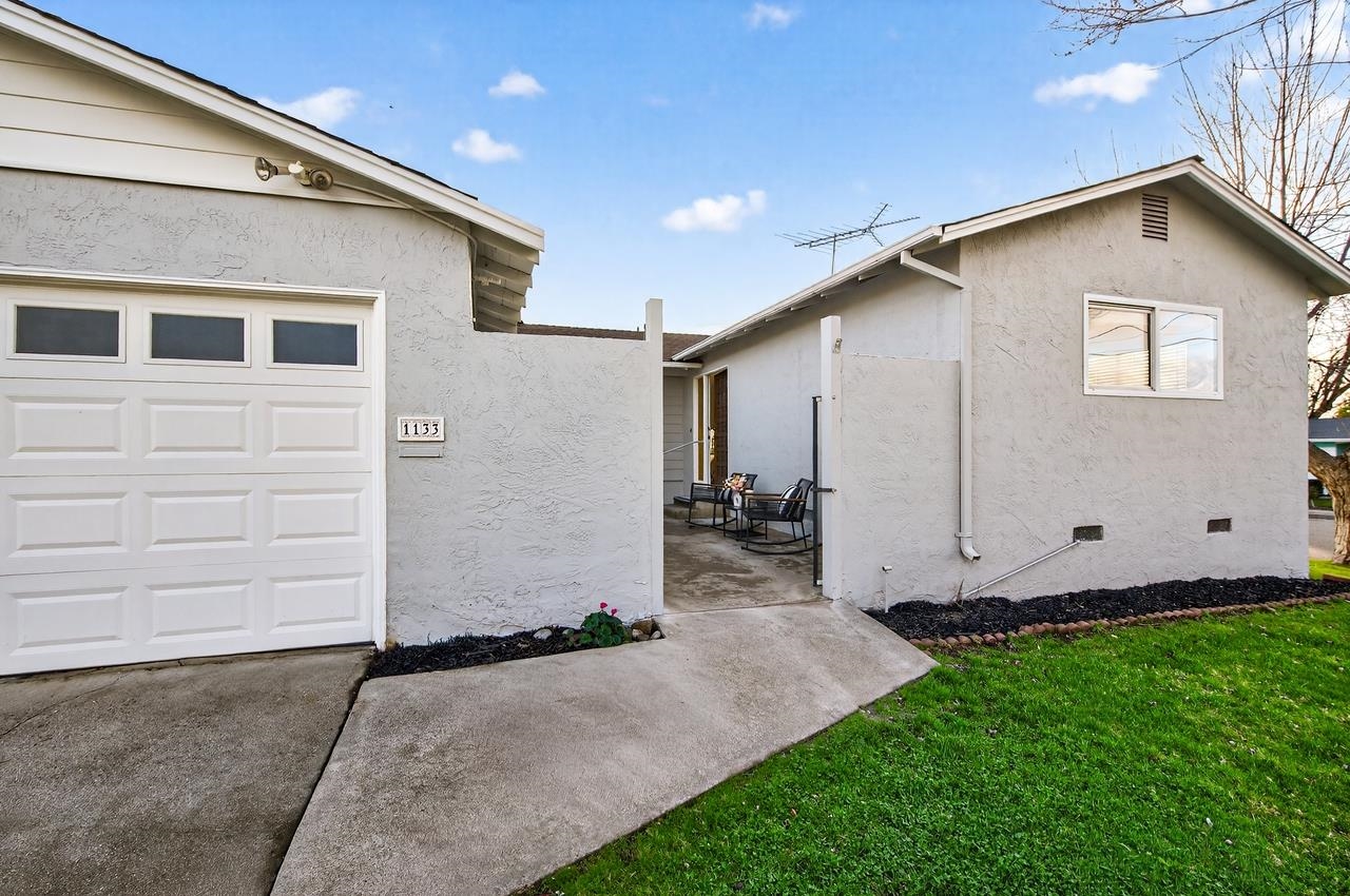 Detail Gallery Image 8 of 44 For 1133 Coronado Way, Livermore,  CA 94550 - 4 Beds | 2 Baths