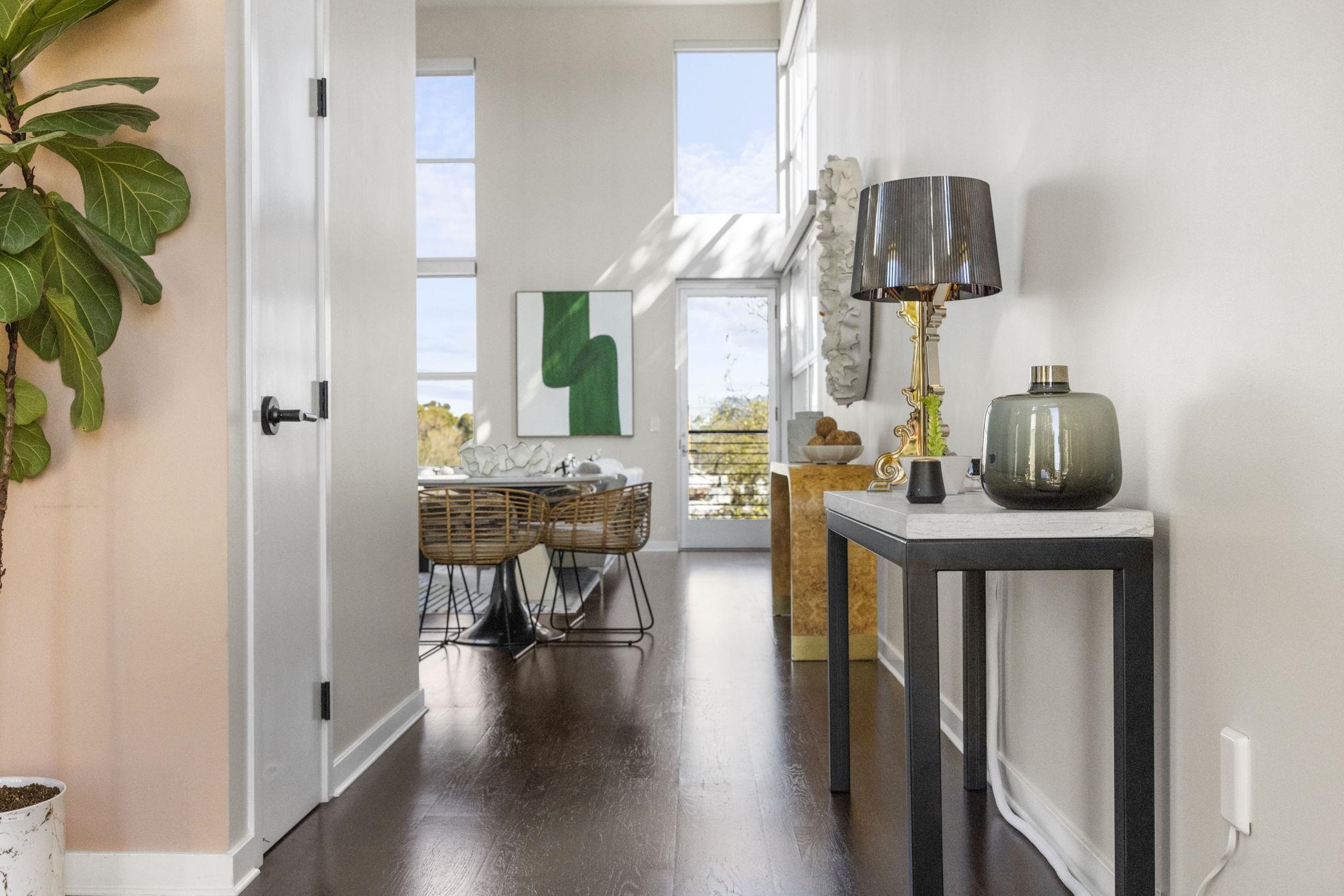 Photo #2: 41119884 Listing: Photo #2