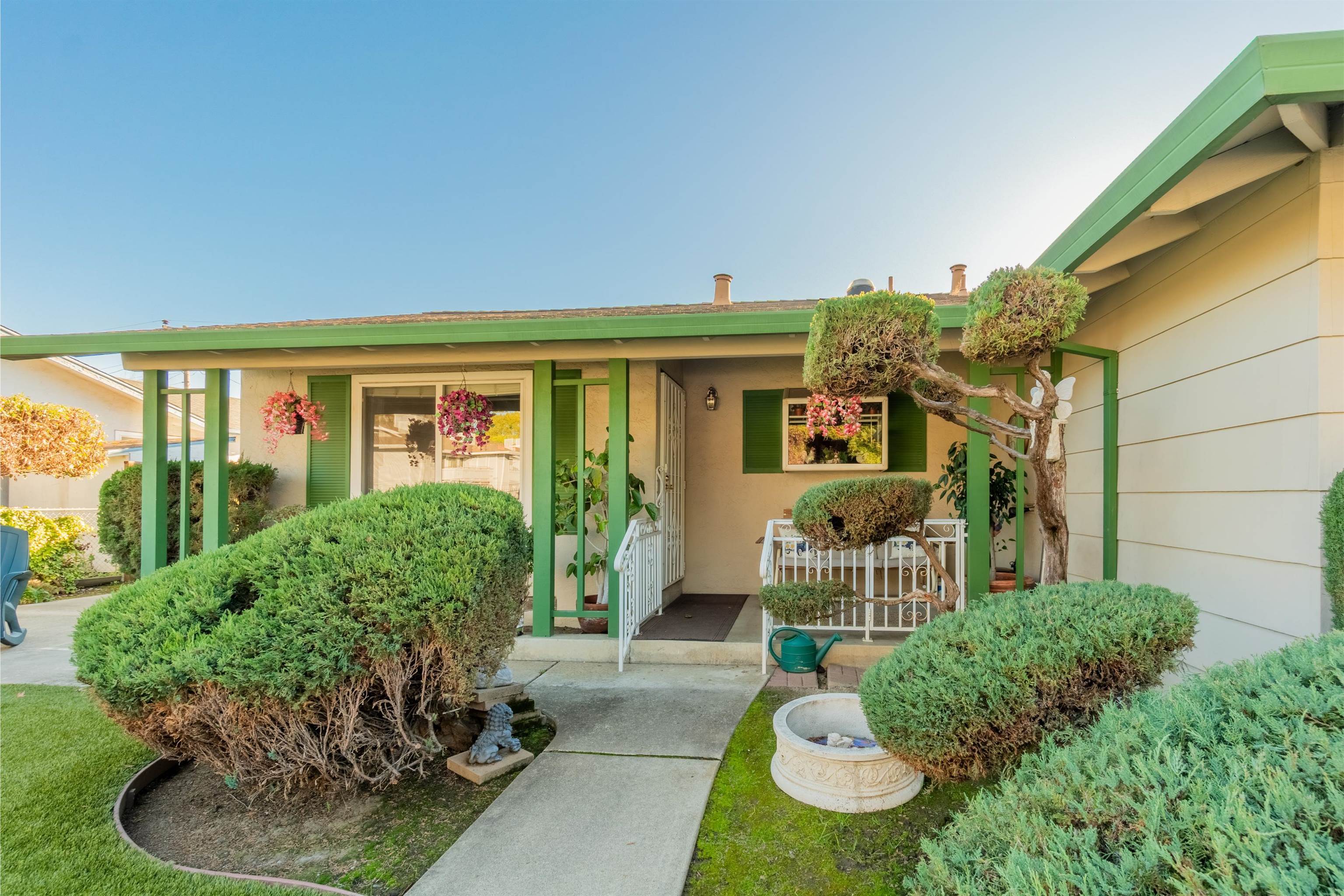 Detail Gallery Image 2 of 35 For 39719 Trinity Way, Fremont,  CA 94538 - 3 Beds | 2 Baths