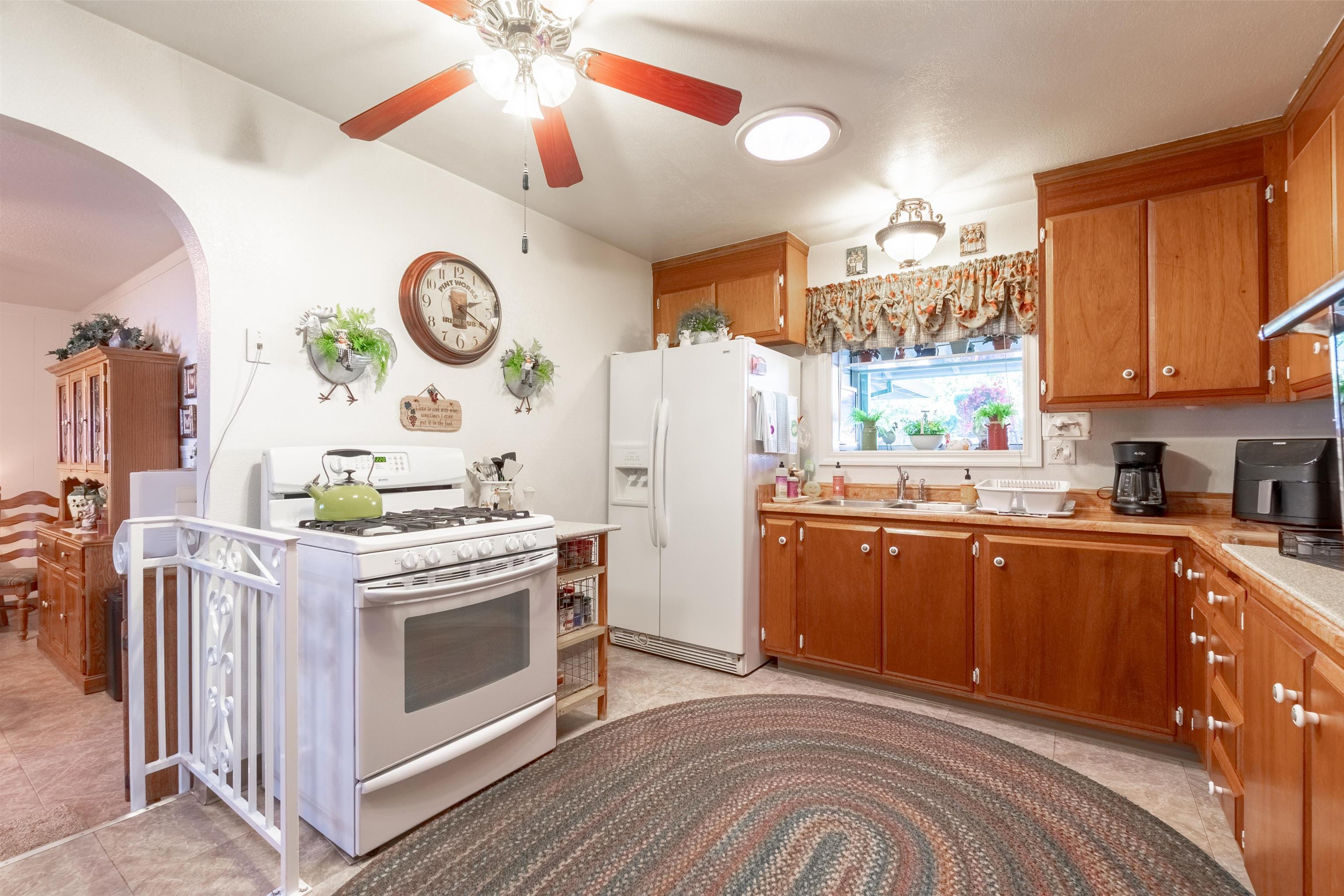 Detail Gallery Image 8 of 35 For 39719 Trinity Way, Fremont,  CA 94538 - 3 Beds | 2 Baths