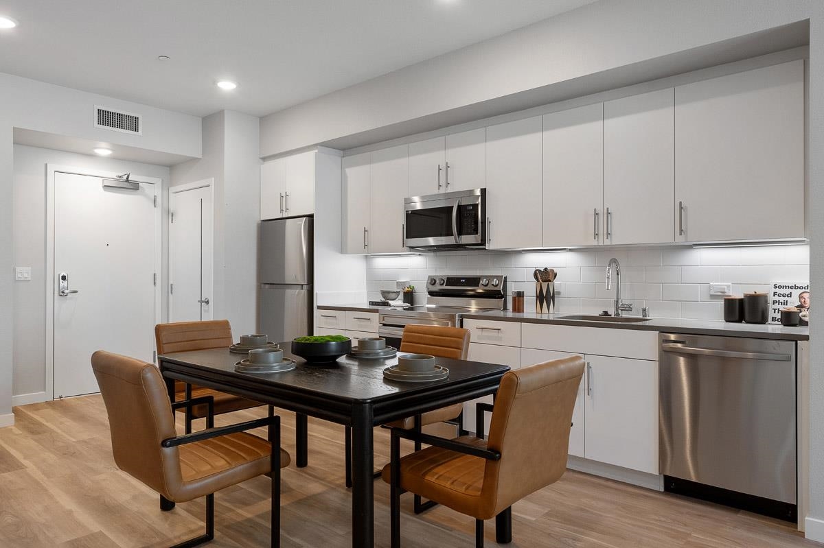 Photo #12: 41119887 Listing: Photo #12