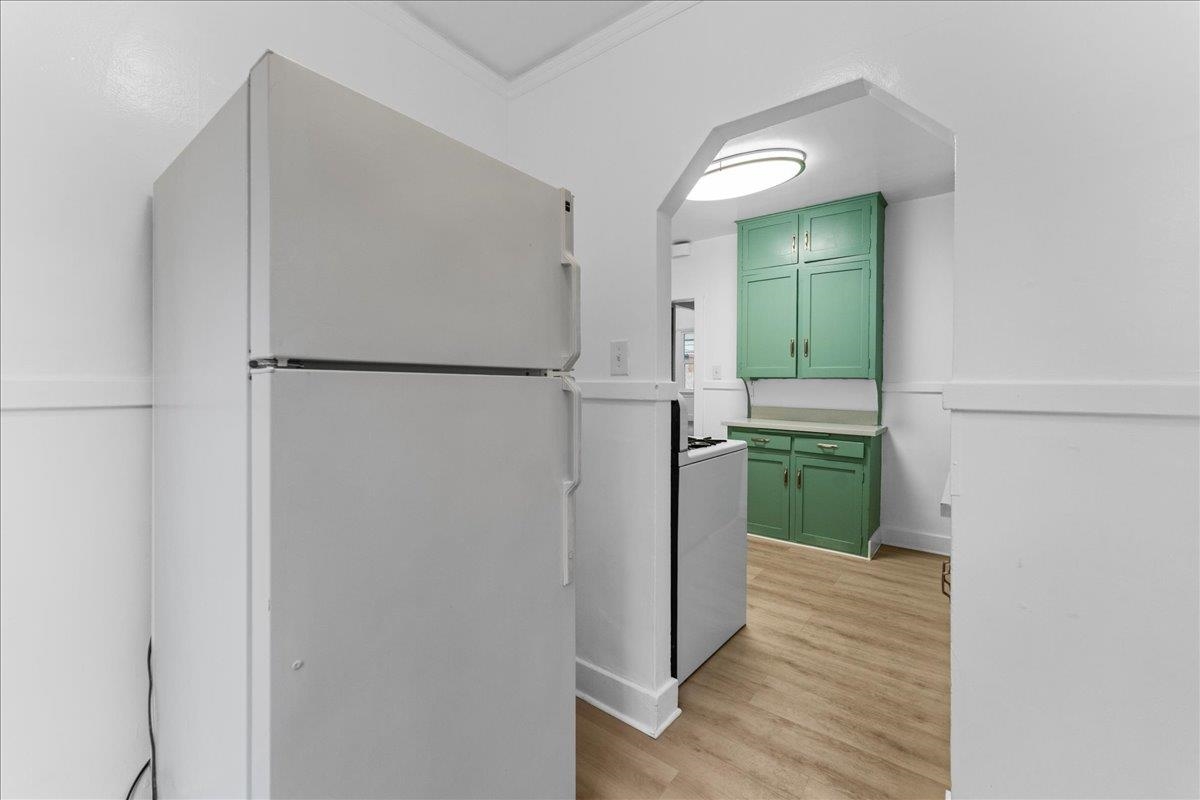 Detail Gallery Image 16 of 36 For 1127 Key Route Blvd, Albany,  CA 94706 - 2 Beds | 1 Baths