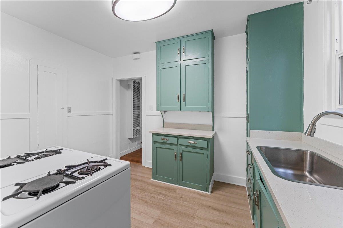 Detail Gallery Image 17 of 36 For 1127 Key Route Blvd, Albany,  CA 94706 - 2 Beds | 1 Baths