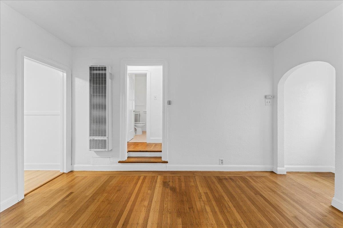 Detail Gallery Image 10 of 36 For 1127 Key Route Blvd, Albany,  CA 94706 - 2 Beds | 1 Baths