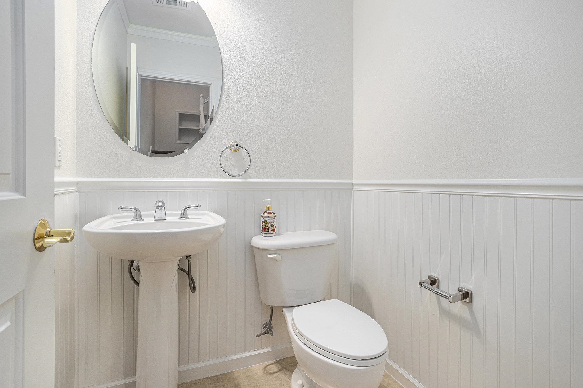 Detail Gallery Image 14 of 34 For 3730 Whitworth Dr, Dublin,  CA 94568 - 4 Beds | 3/1 Baths