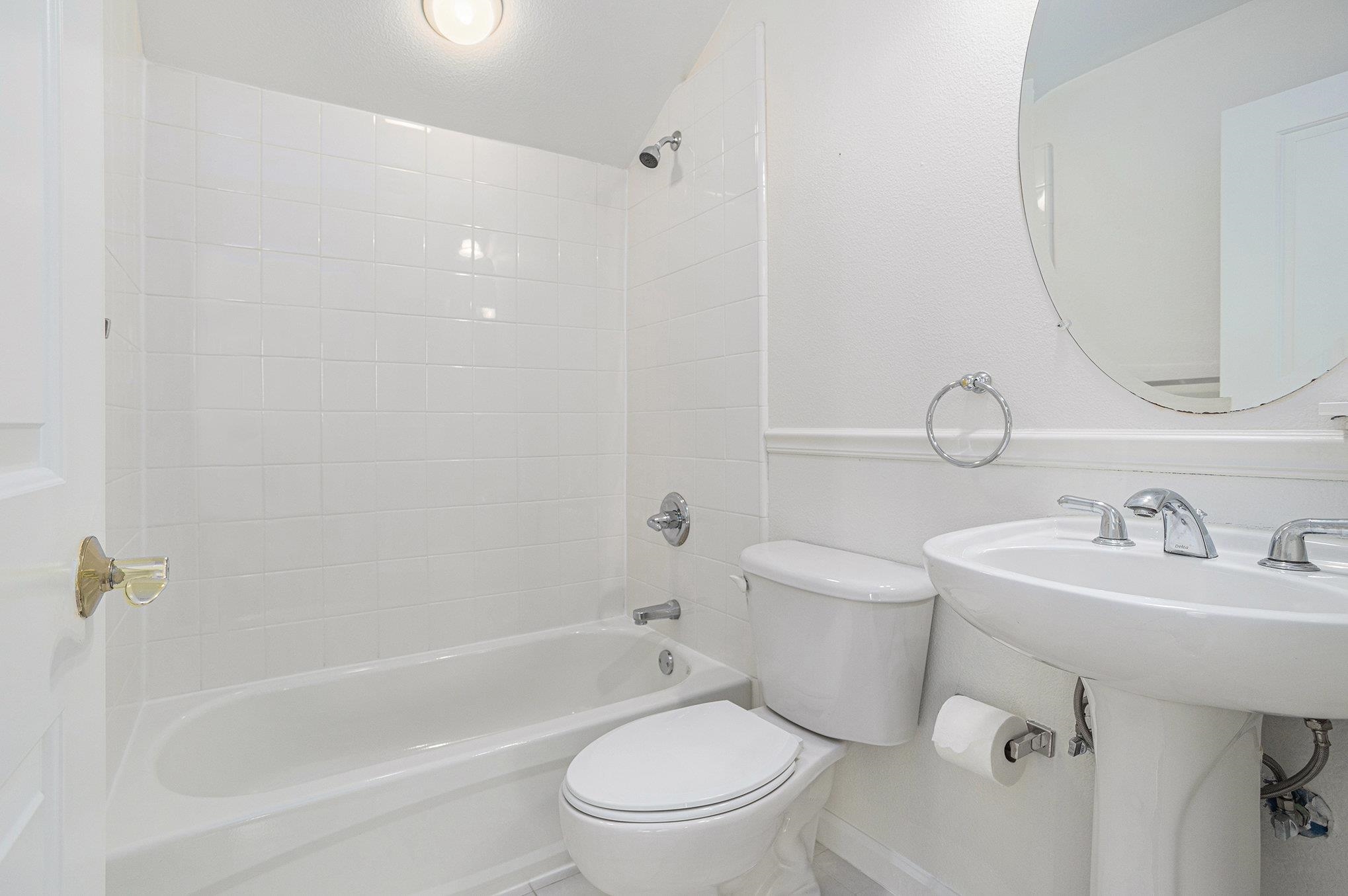 Detail Gallery Image 22 of 34 For 3730 Whitworth Dr, Dublin,  CA 94568 - 4 Beds | 3/1 Baths