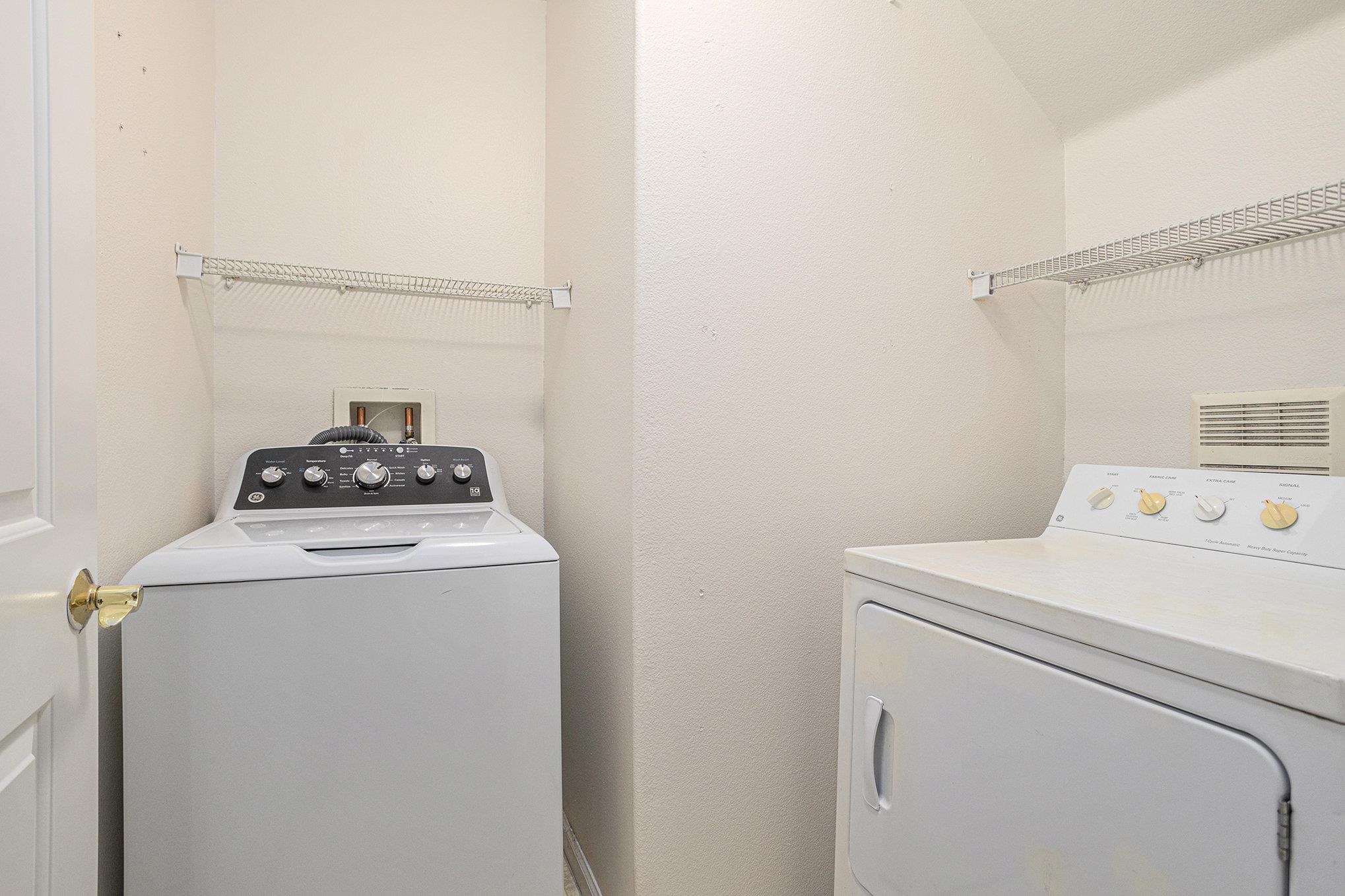 Detail Gallery Image 23 of 34 For 3730 Whitworth Dr, Dublin,  CA 94568 - 4 Beds | 3/1 Baths