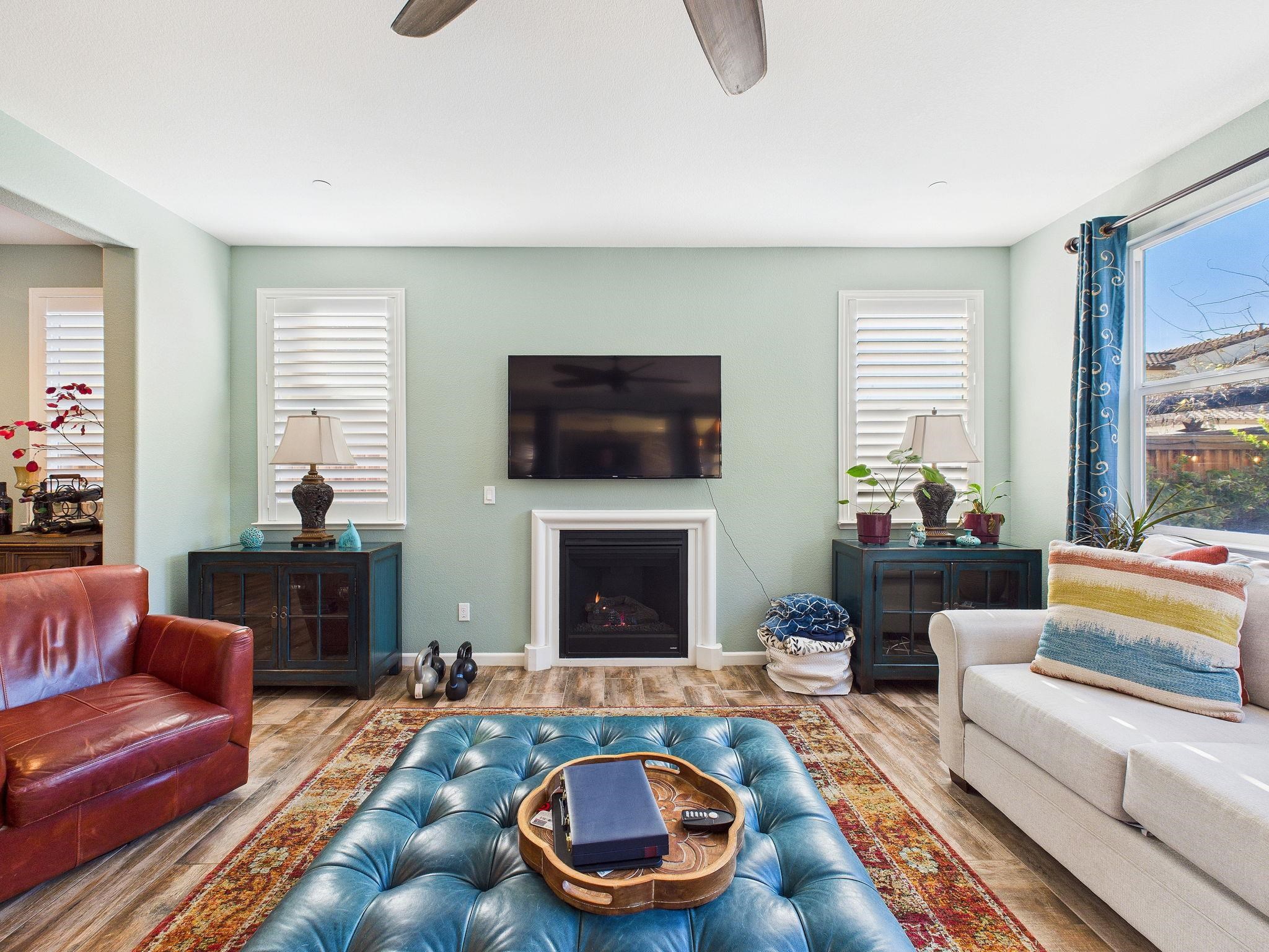 Detail Gallery Image 16 of 53 For 2521 Shadowbrooke Rd, Brentwood,  CA 94513 - 4 Beds | 4/1 Baths