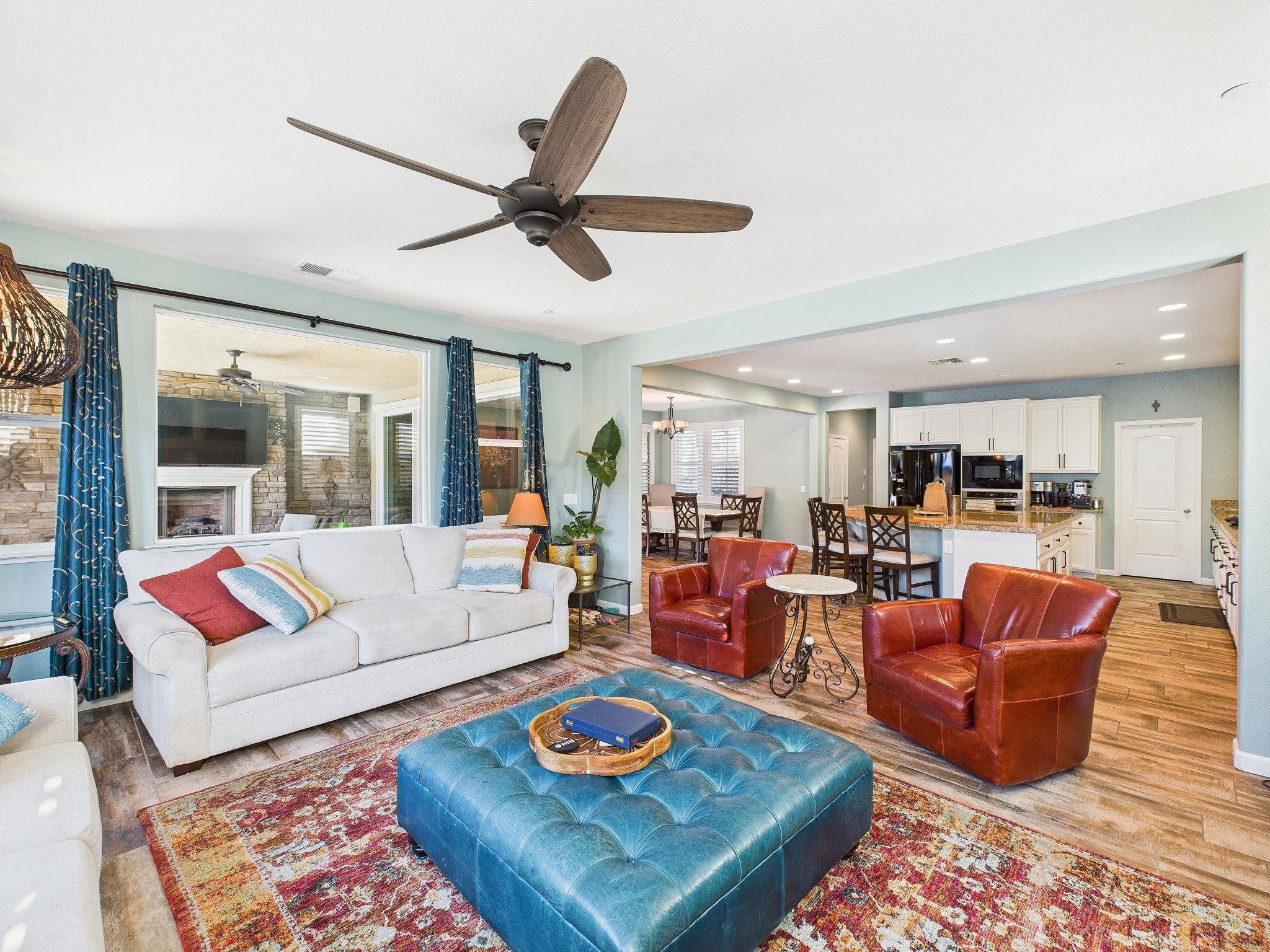 Detail Gallery Image 18 of 53 For 2521 Shadowbrooke Rd, Brentwood,  CA 94513 - 4 Beds | 4/1 Baths