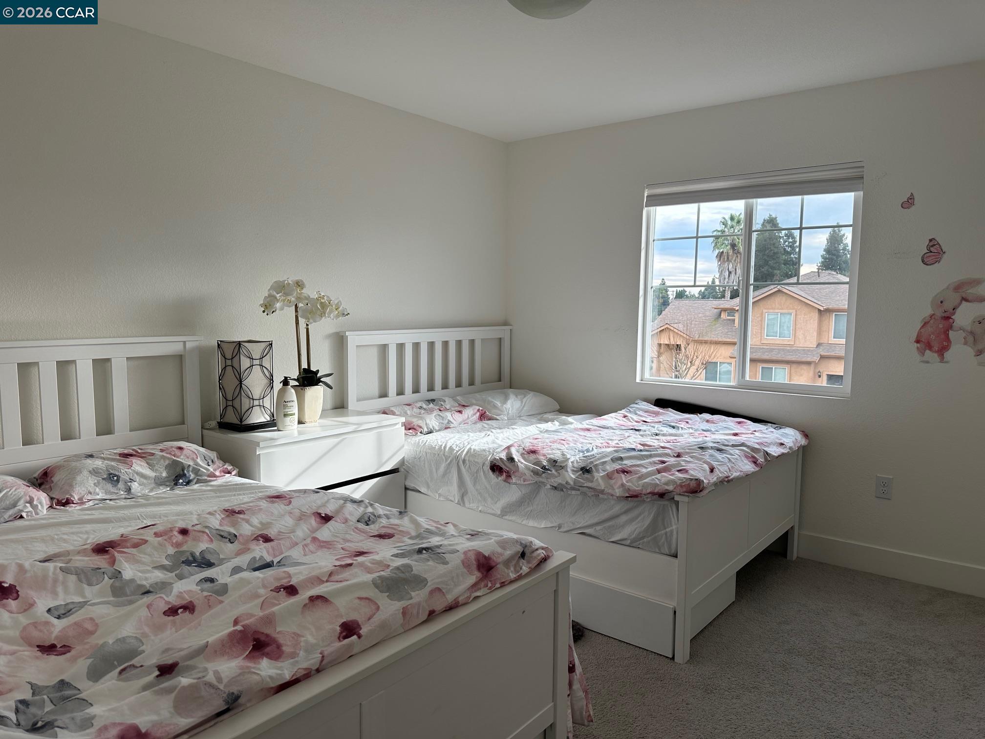 Detail Gallery Image 14 of 19 For 46 Mountainside Way, Hayward,  CA 94544 - 3 Beds | 2/1 Baths