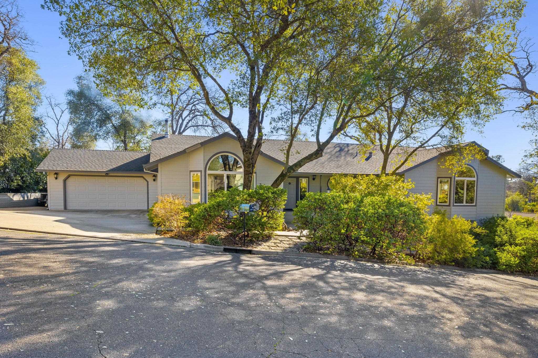 Detail Gallery Image 4 of 45 For 15 Corte Del Encino, Sonora,  CA 95370 - 4 Beds | 3/1 Baths