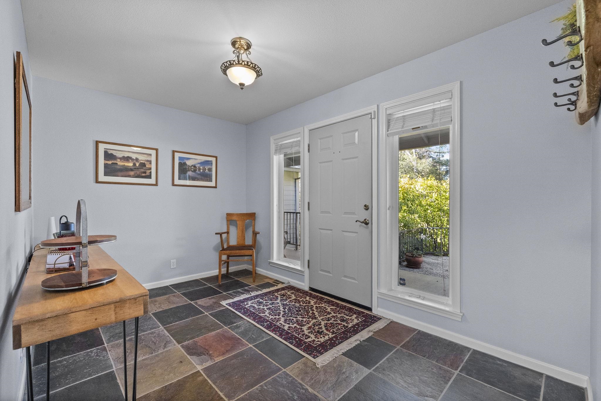 Detail Gallery Image 6 of 45 For 15 Corte Del Encino, Sonora,  CA 95370 - 4 Beds | 3/1 Baths