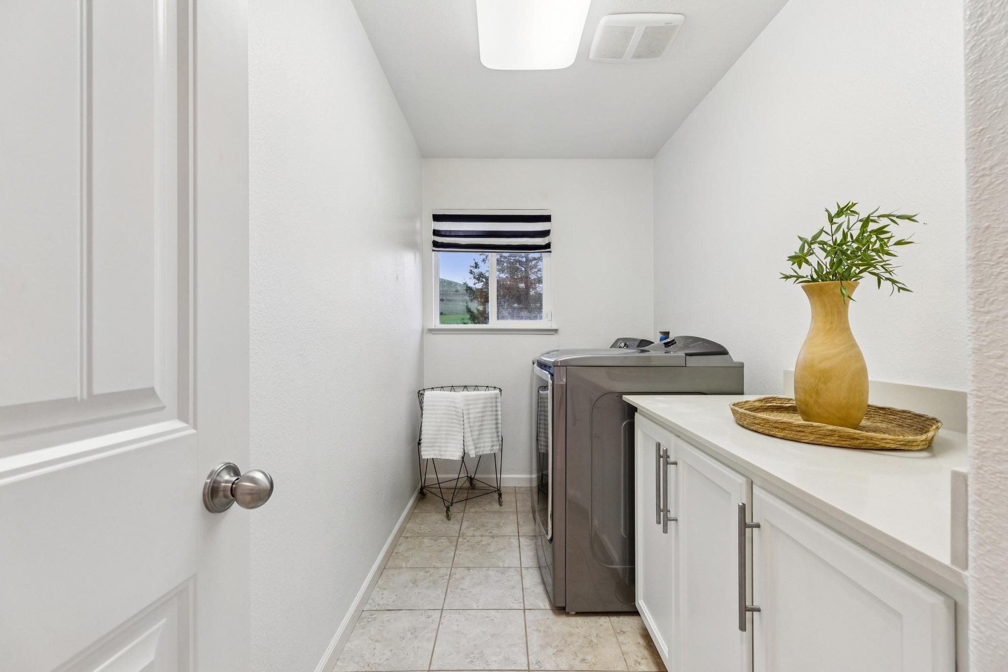 Detail Gallery Image 41 of 57 For 2149 Saddlebred Dr., Fairfield,  CA 94534 - 4 Beds | 3 Baths