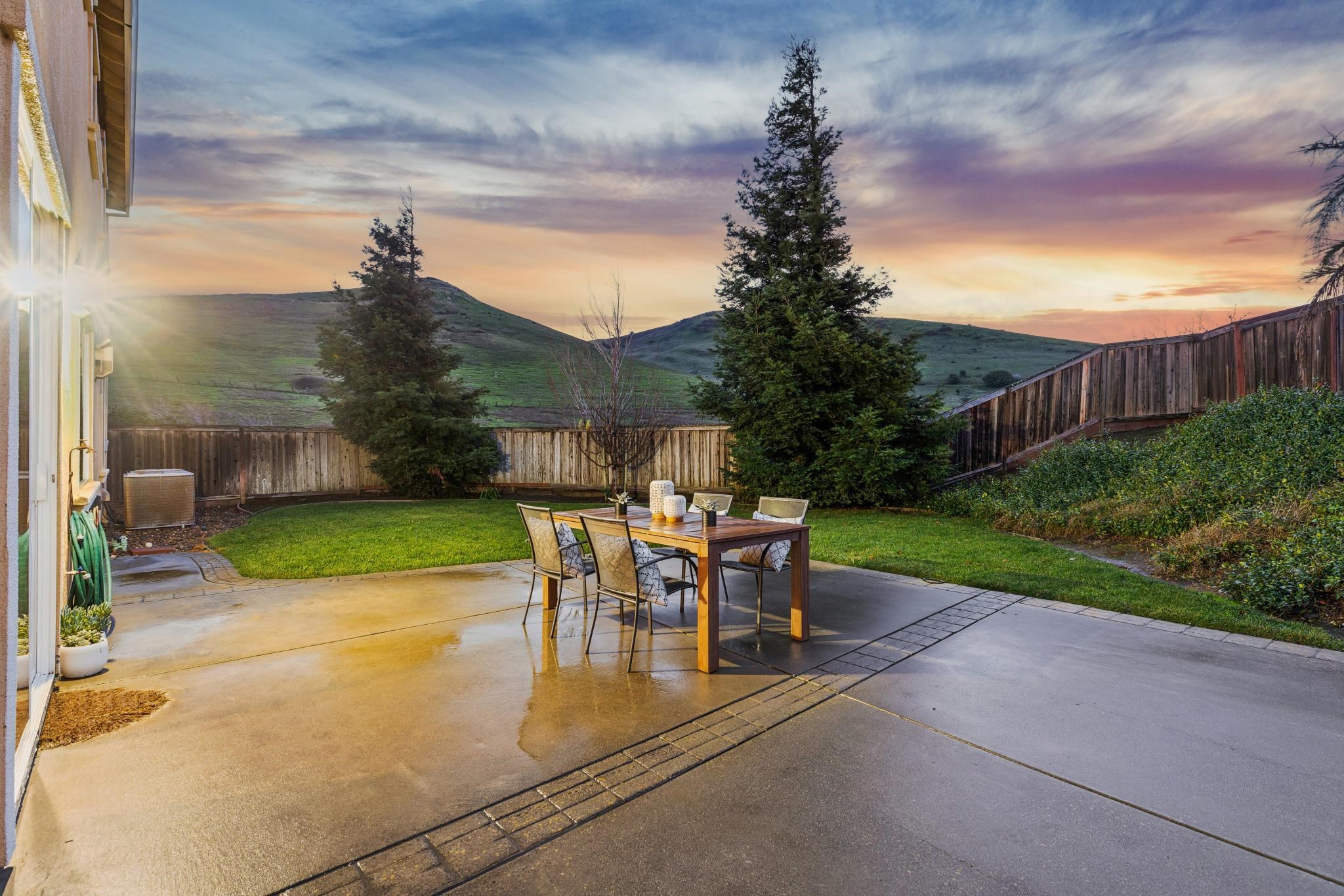 Detail Gallery Image 50 of 57 For 2149 Saddlebred Dr., Fairfield,  CA 94534 - 4 Beds | 3 Baths