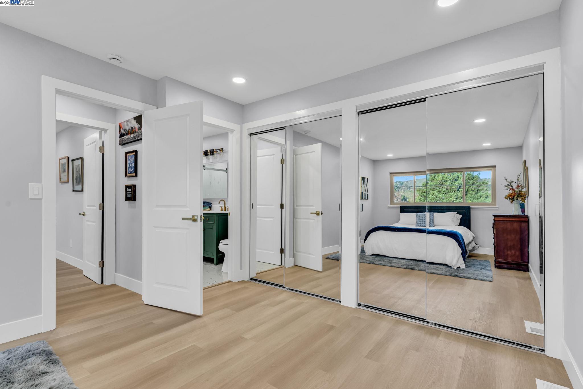 Detail Gallery Image 15 of 17 For 6178 Bernhard Ave, Richmond,  CA 94805 - 4 Beds | 2 Baths