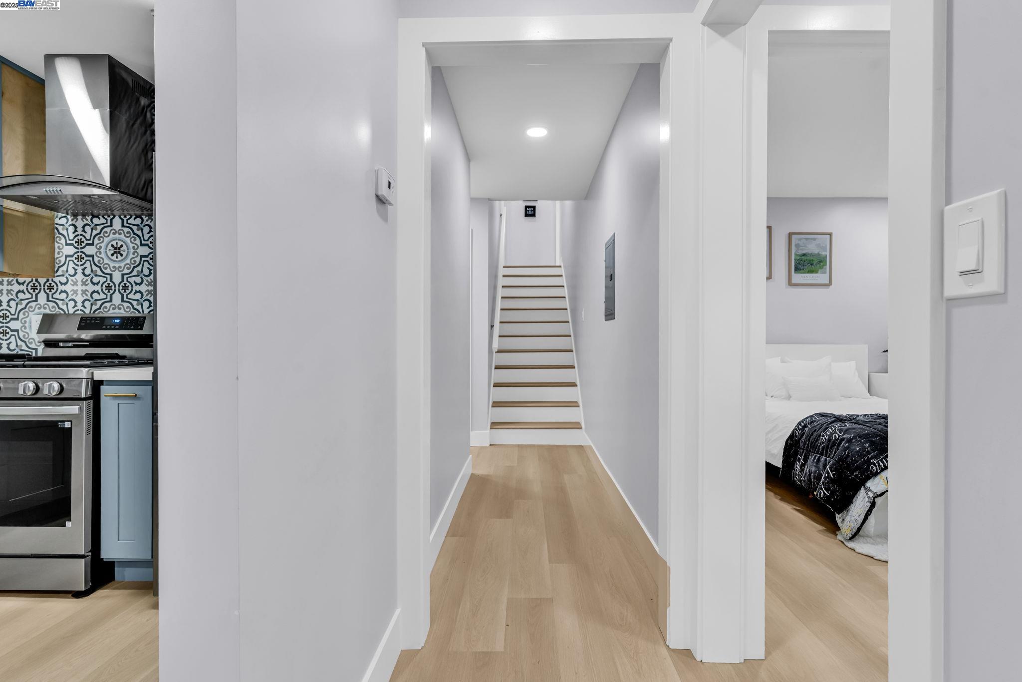 Detail Gallery Image 7 of 17 For 6178 Bernhard Ave, Richmond,  CA 94805 - 4 Beds | 2 Baths