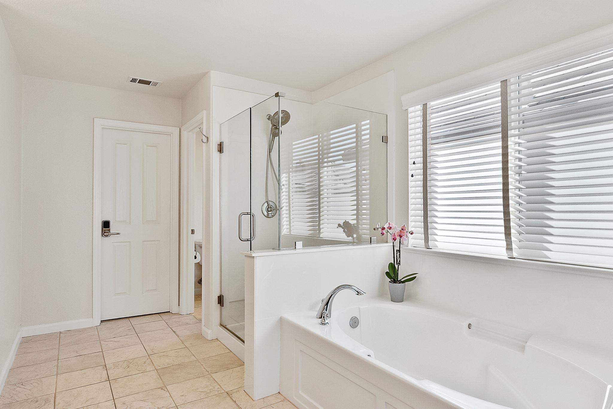 Detail Gallery Image 16 of 30 For 115 Tennyson Ct, Discovery Bay,  CA 94505 - 5 Beds | 3 Baths