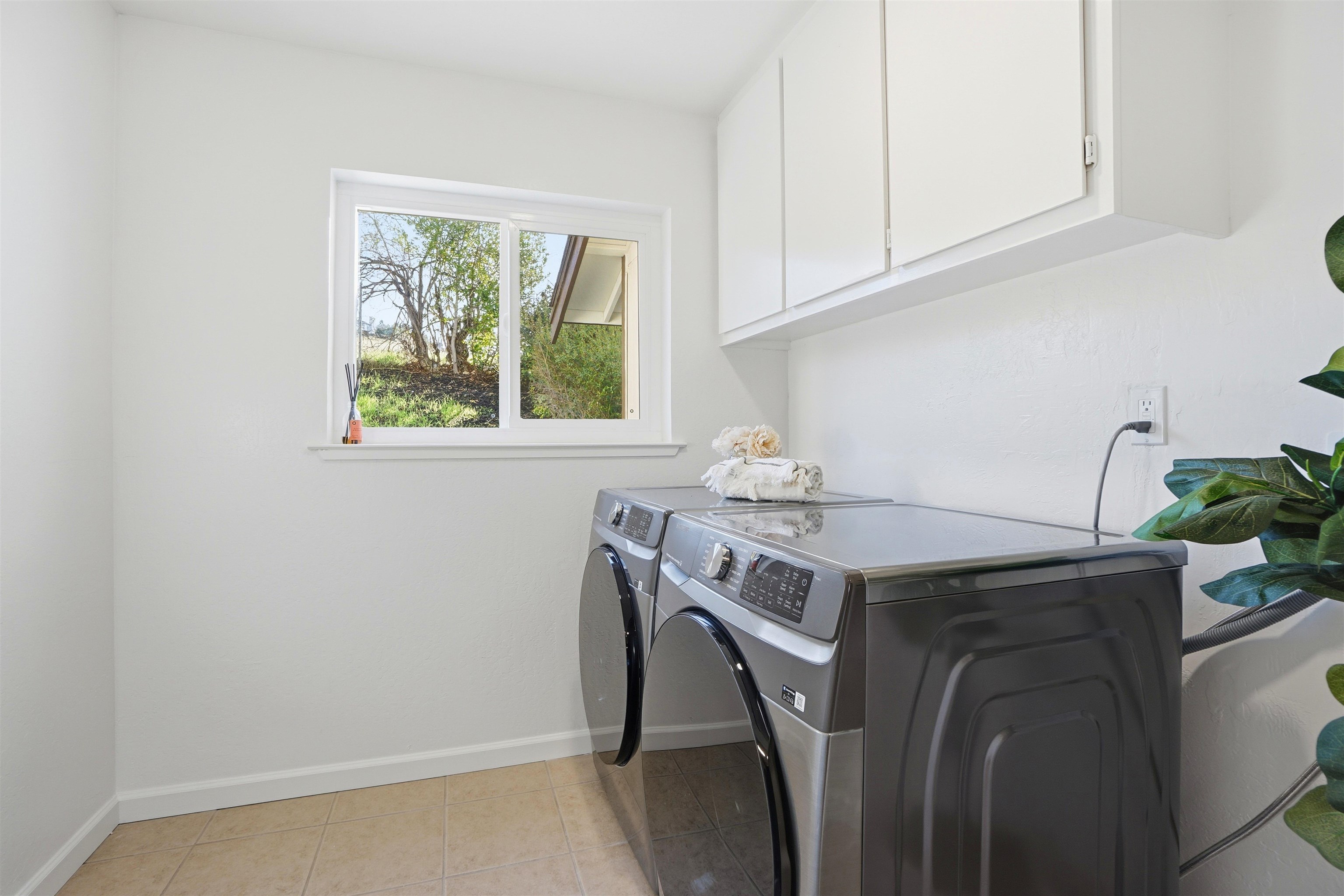 Detail Gallery Image 48 of 58 For 3060 San Miguel Ct, Concord,  CA 94518 - 4 Beds | 2/1 Baths