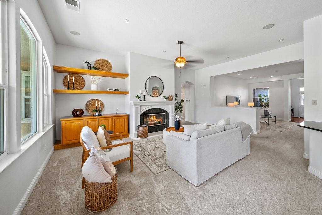 Detail Gallery Image 7 of 40 For 742 Richardson Dr, Brentwood,  CA 94513 - 2 Beds | 2/1 Baths