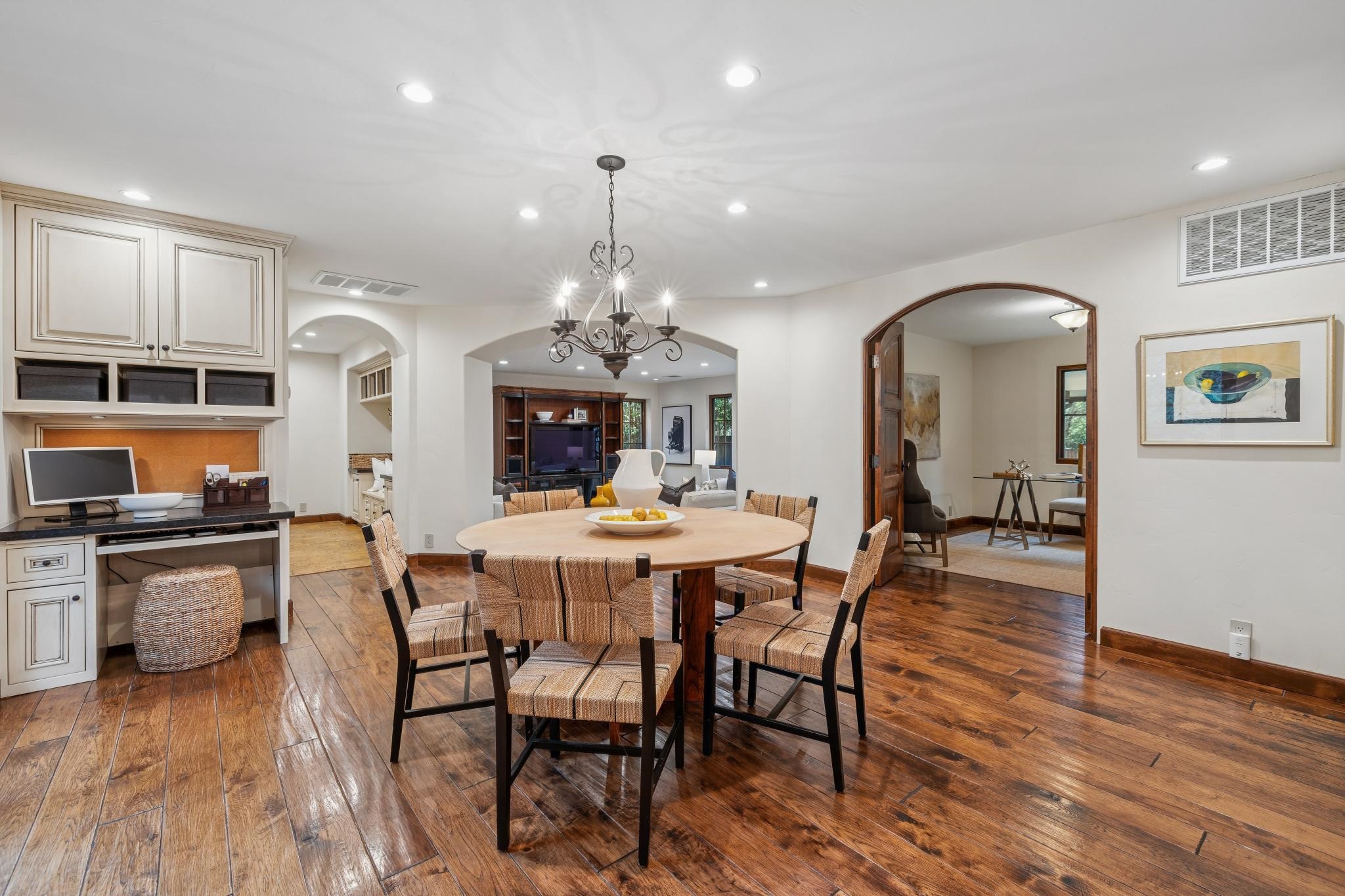 Detail Gallery Image 16 of 55 For 1324a Martino Road, Lafayette,  CA 94549-2531 - 5 Beds | 3/1 Baths