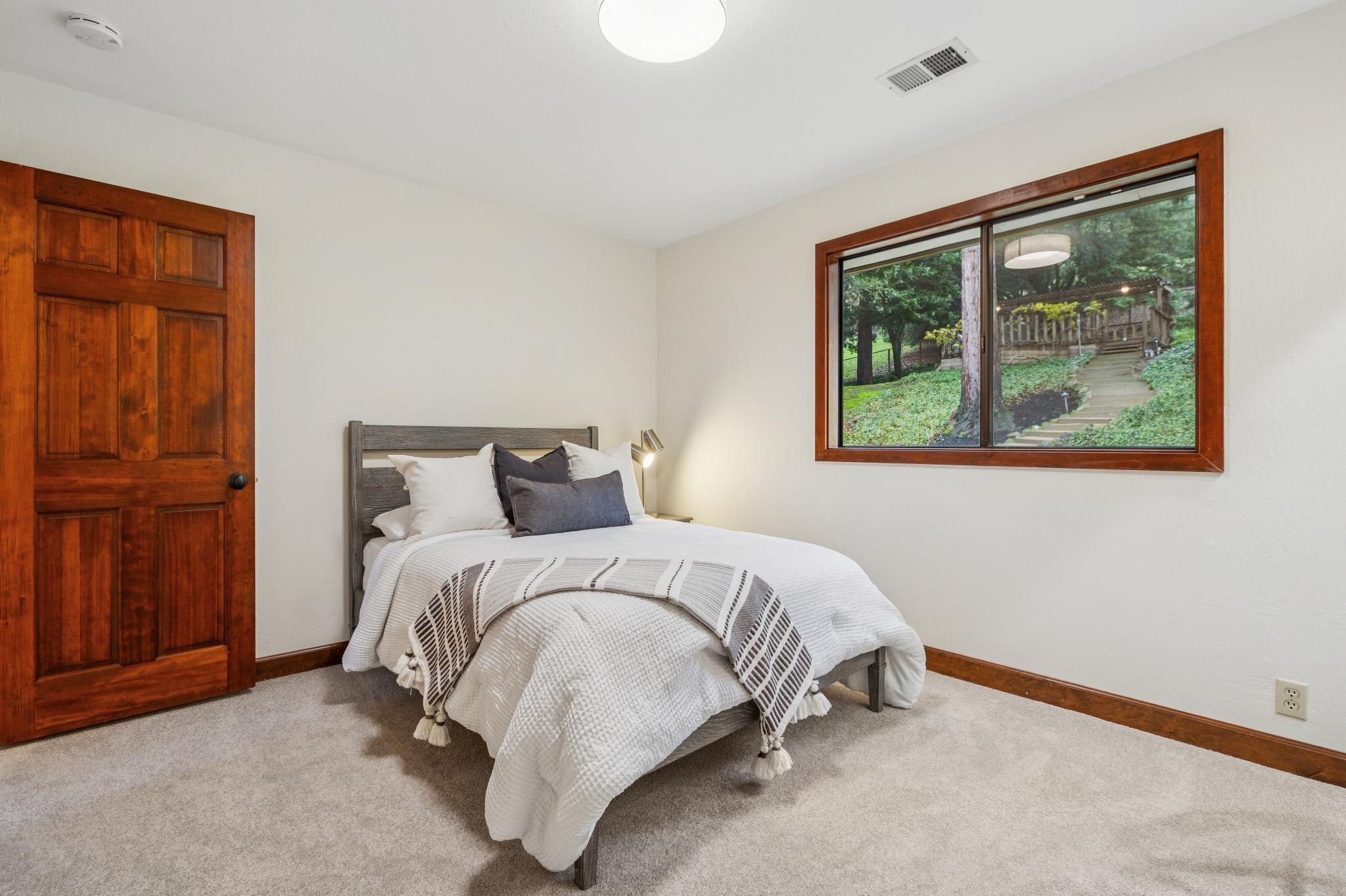 Detail Gallery Image 35 of 55 For 1324a Martino Road, Lafayette,  CA 94549-2531 - 5 Beds | 3/1 Baths