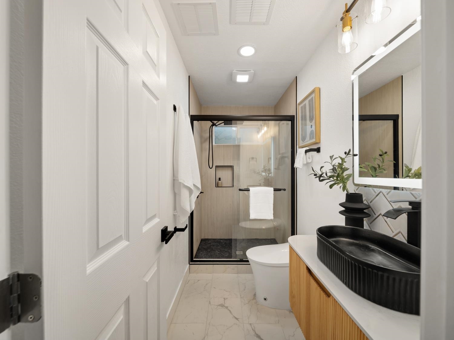 Detail Gallery Image 20 of 25 For 1607 Ward St, Hayward,  CA 94541 - 4 Beds | 3 Baths