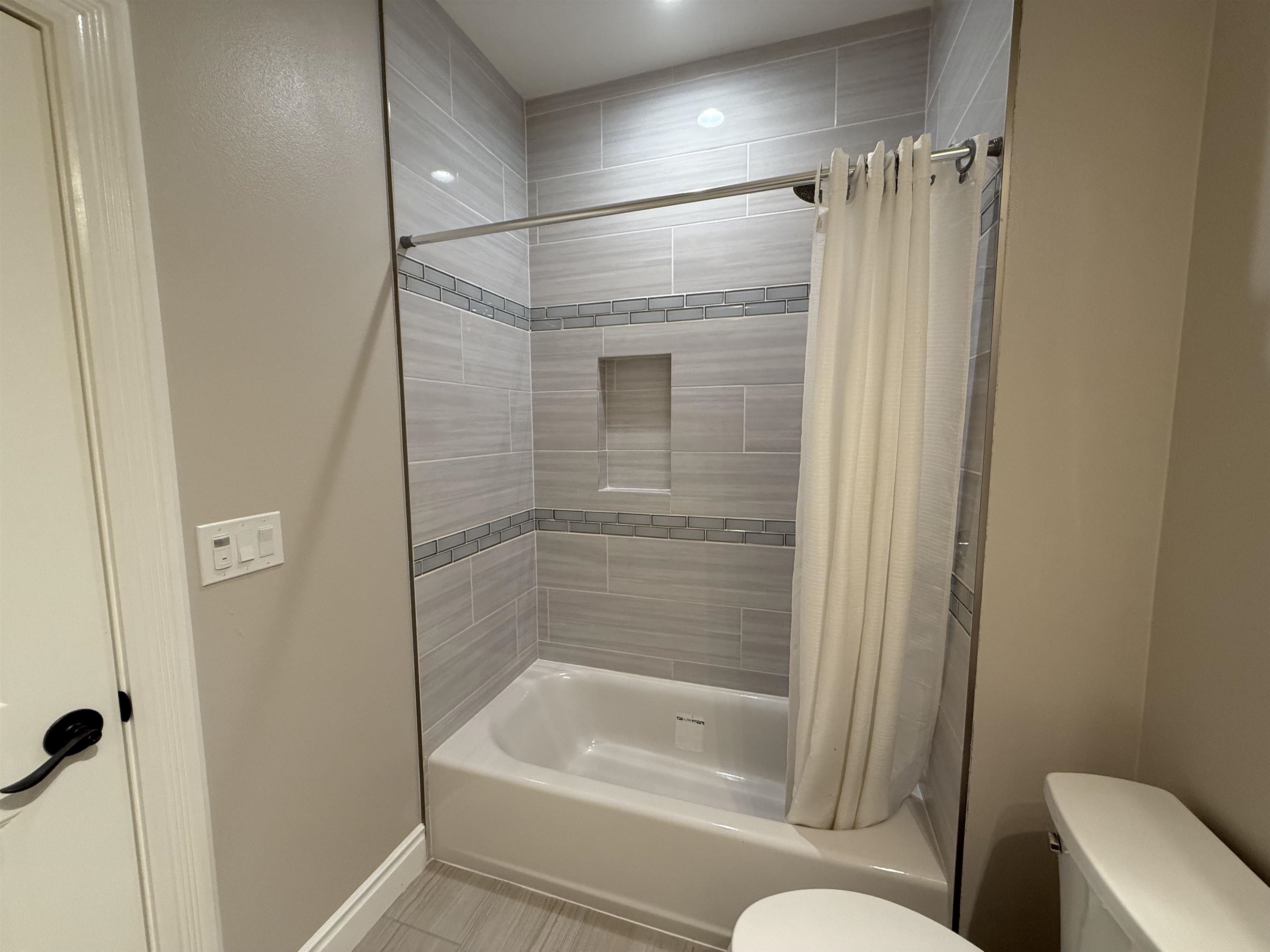 Detail Gallery Image 24 of 27 For 130 Mcgregor St, Merced,  CA 95341 - 4 Beds | 2/1 Baths