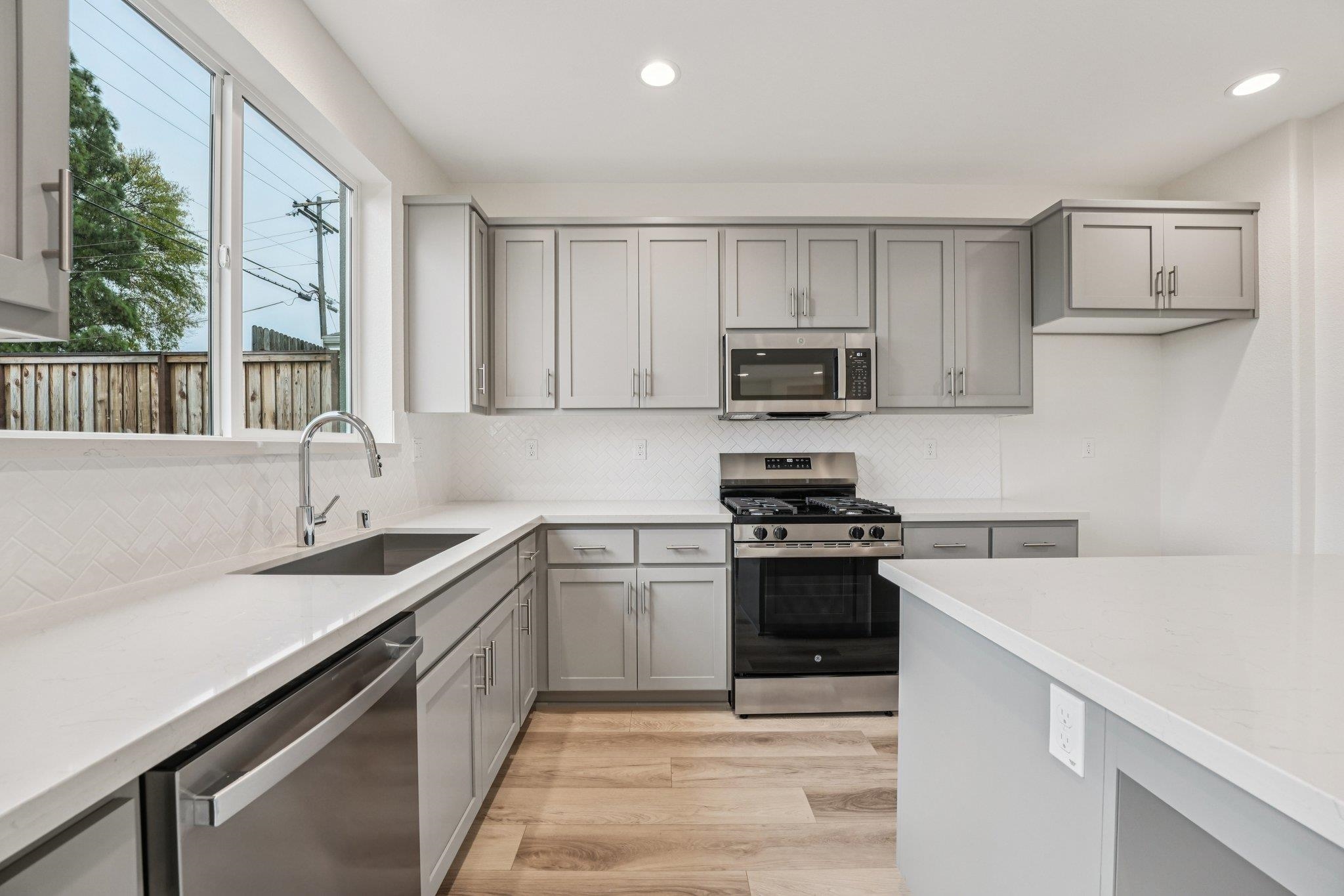 Detail Gallery Image 23 of 56 For 1308 Sunningdale Lane, Fairfield,  CA 94533 - 4 Beds | 3/1 Baths