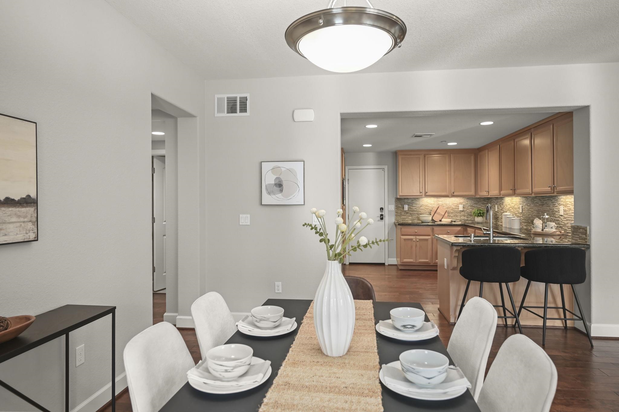 Photo #12: 41119935 Listing: Photo #12