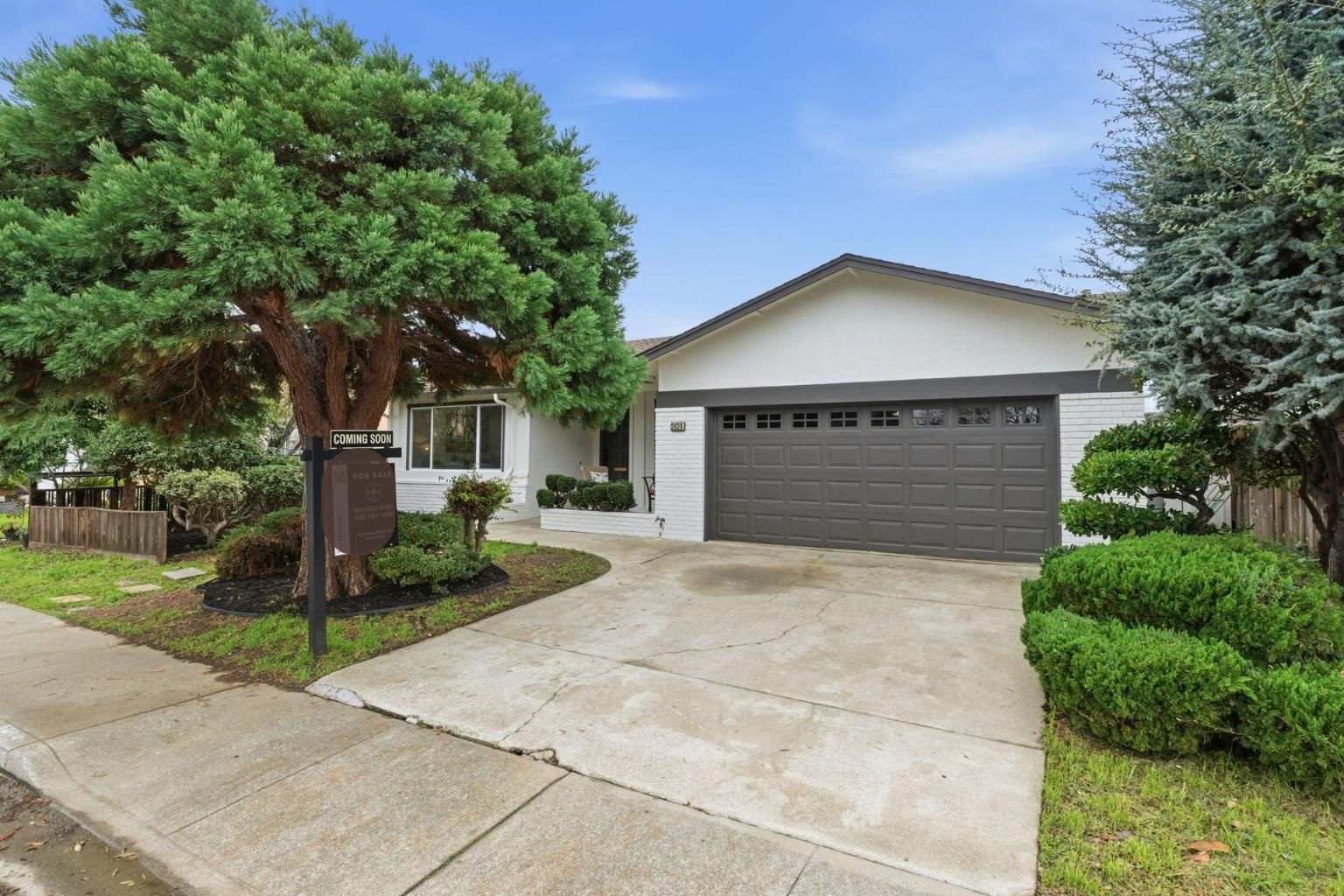 Front Image Thumbnail for BE41119936