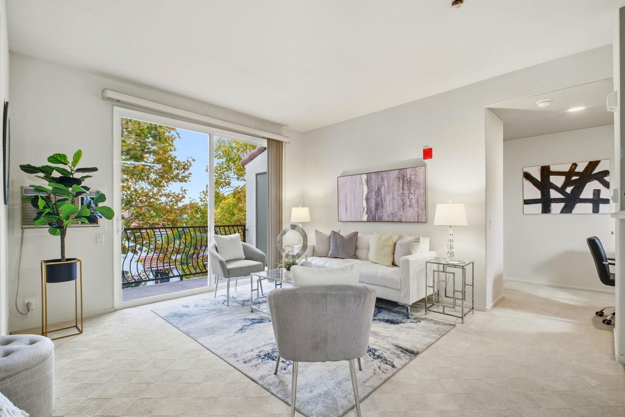 Photo #4: 41119937 Listing: Photo #4