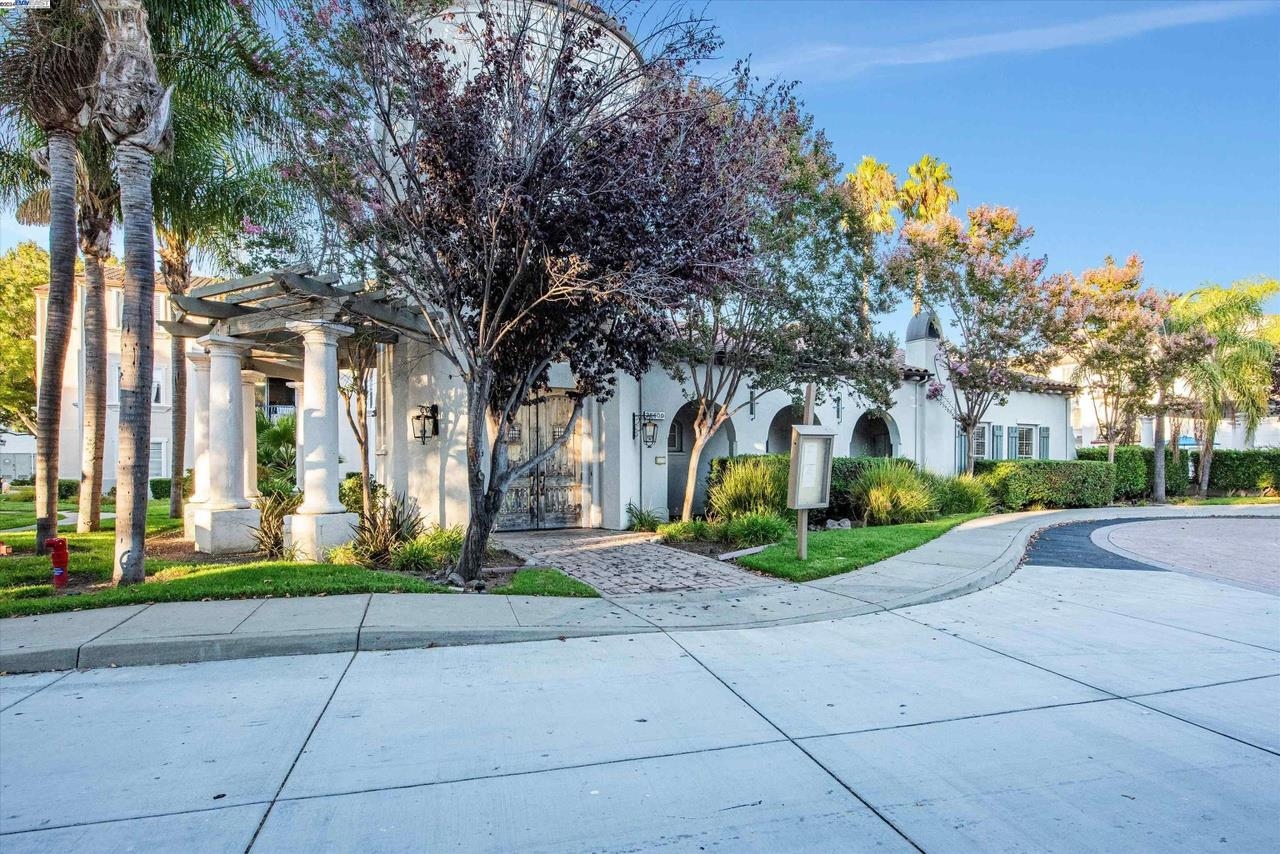 Photo #46: 41119937 Listing: Photo #46