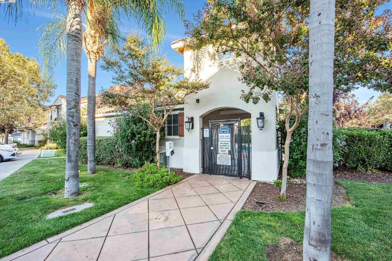 Photo #48: 41119937 Listing: Photo #48