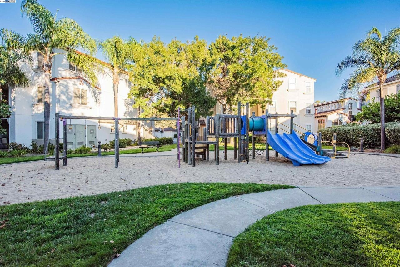 Photo #49: 41119937 Listing: Photo #49