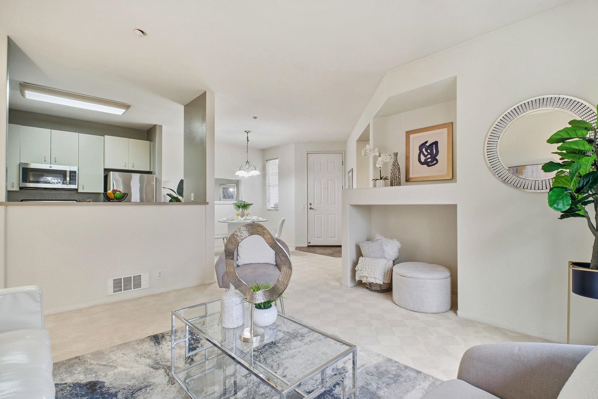 Photo #8: 41119937 Listing: Photo #8