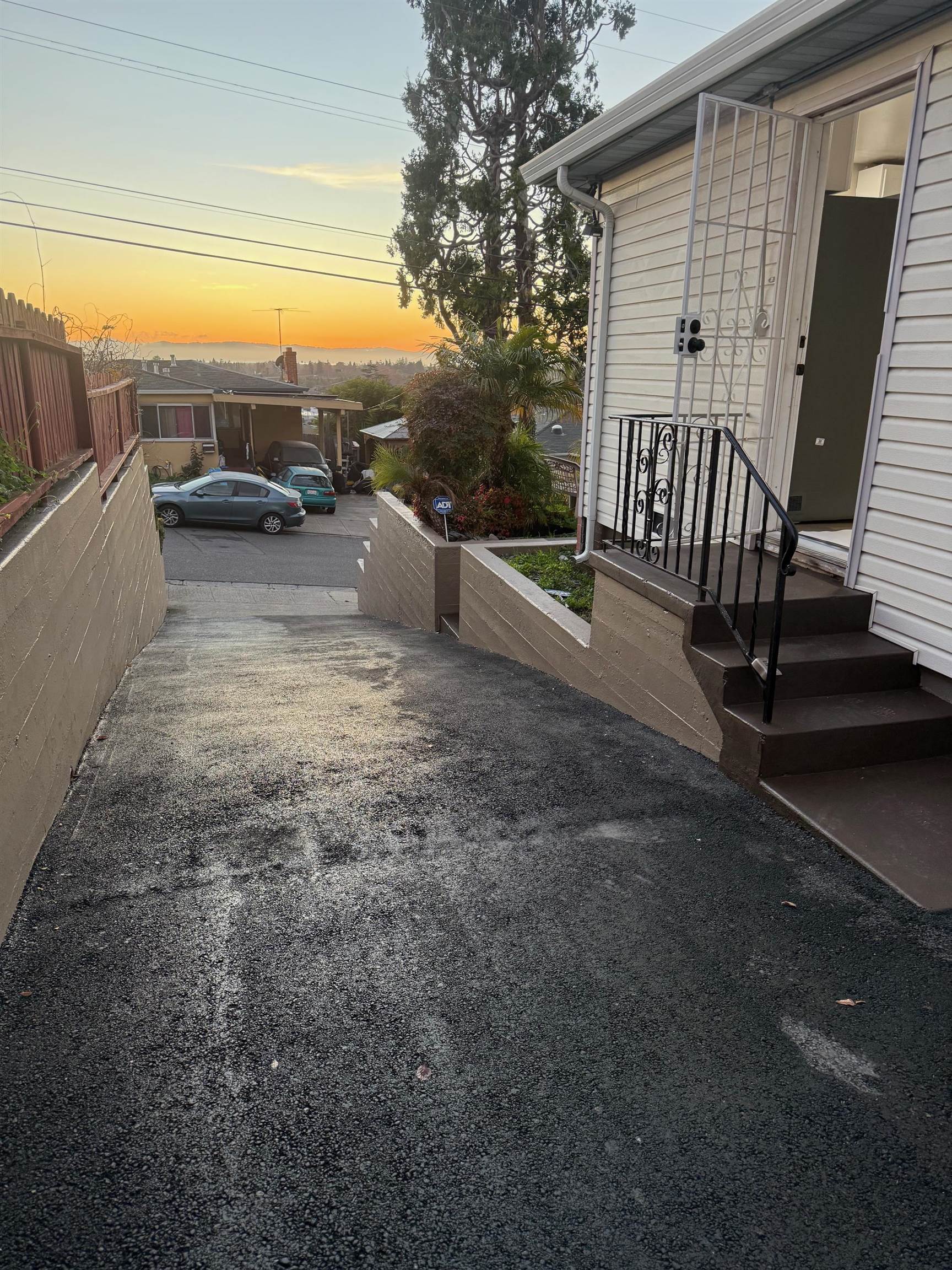 Detail Gallery Image 7 of 52 For 17028 Santa Fe St, Hayward,  CA 94541 - 3 Beds | 1 Baths