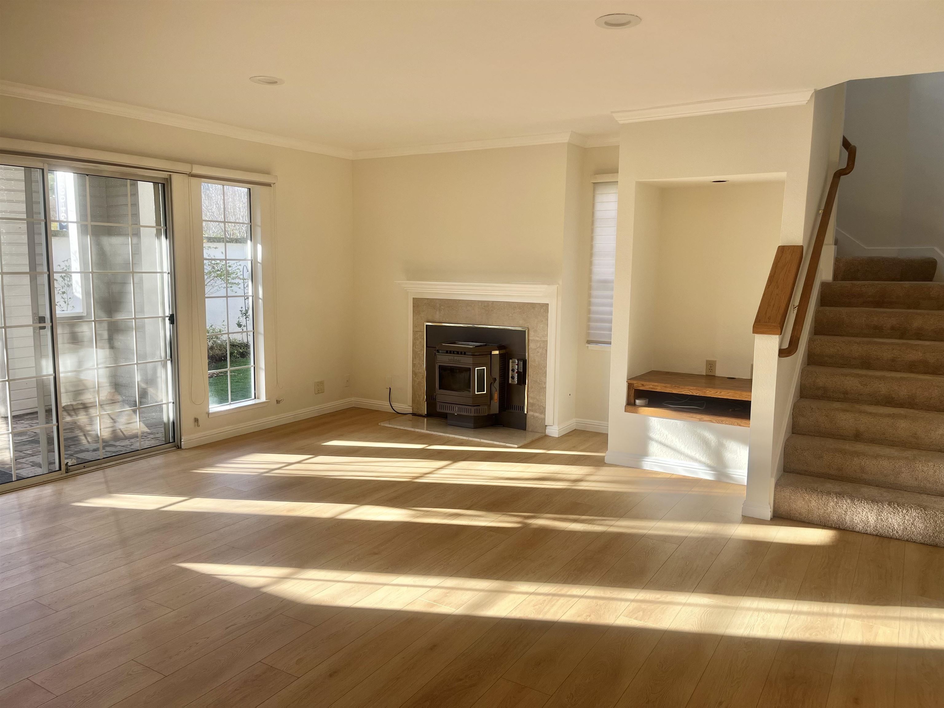 Detail Gallery Image 6 of 23 For 5601 Baldwin Way, Pleasanton,  CA 94588 - 3 Beds | 2/1 Baths