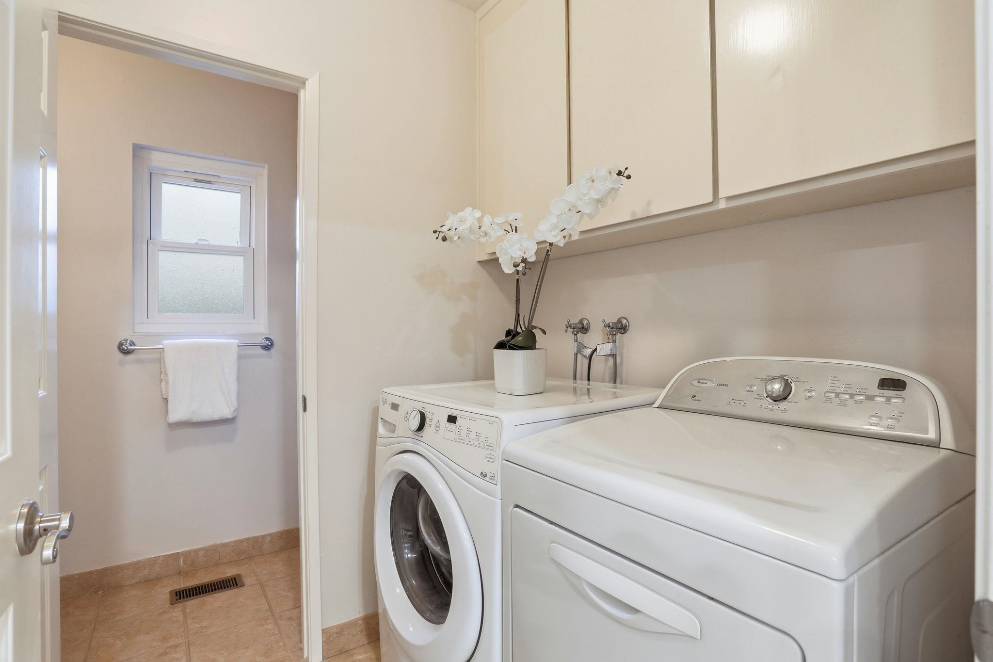 Detail Gallery Image 24 of 29 For 3259 Harvey Ct, Pleasanton,  CA 94588 - 4 Beds | 2/1 Baths