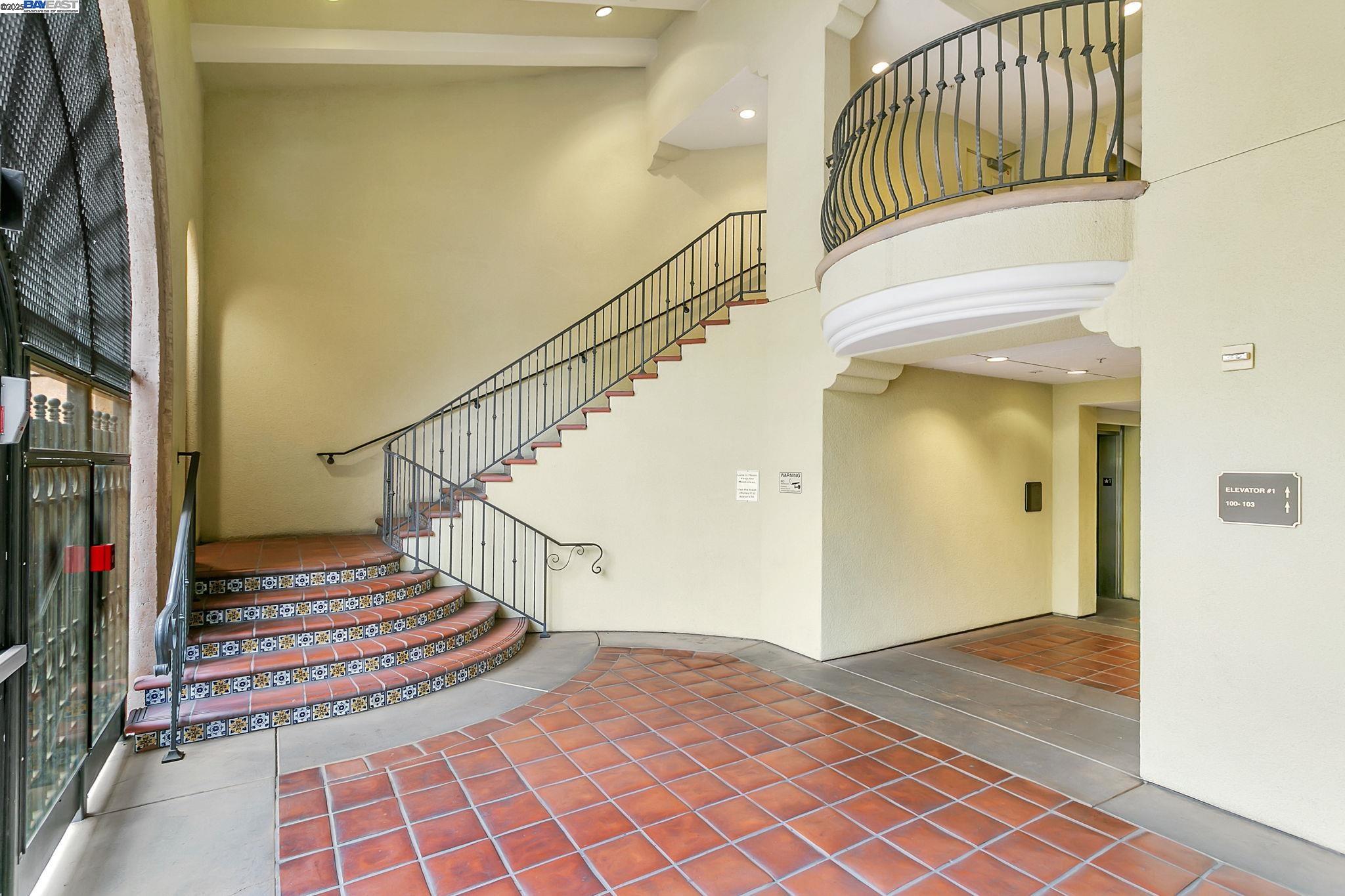 Detail Gallery Image 3 of 31 For 700 S Abel St #411,  Milpitas,  CA 95035 - 2 Beds | 2 Baths