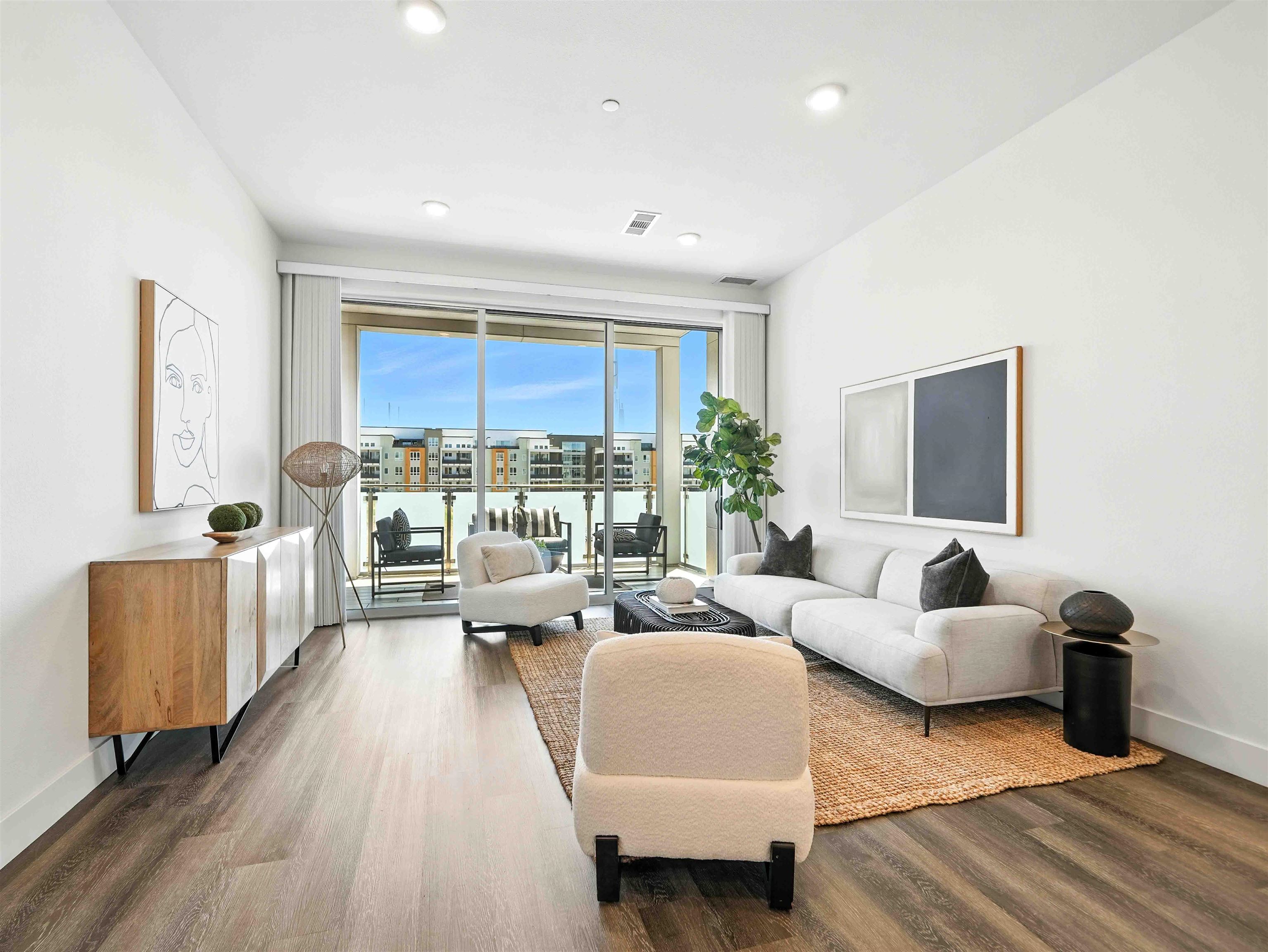 Photo #1: 41119948 Listing: Photo #1