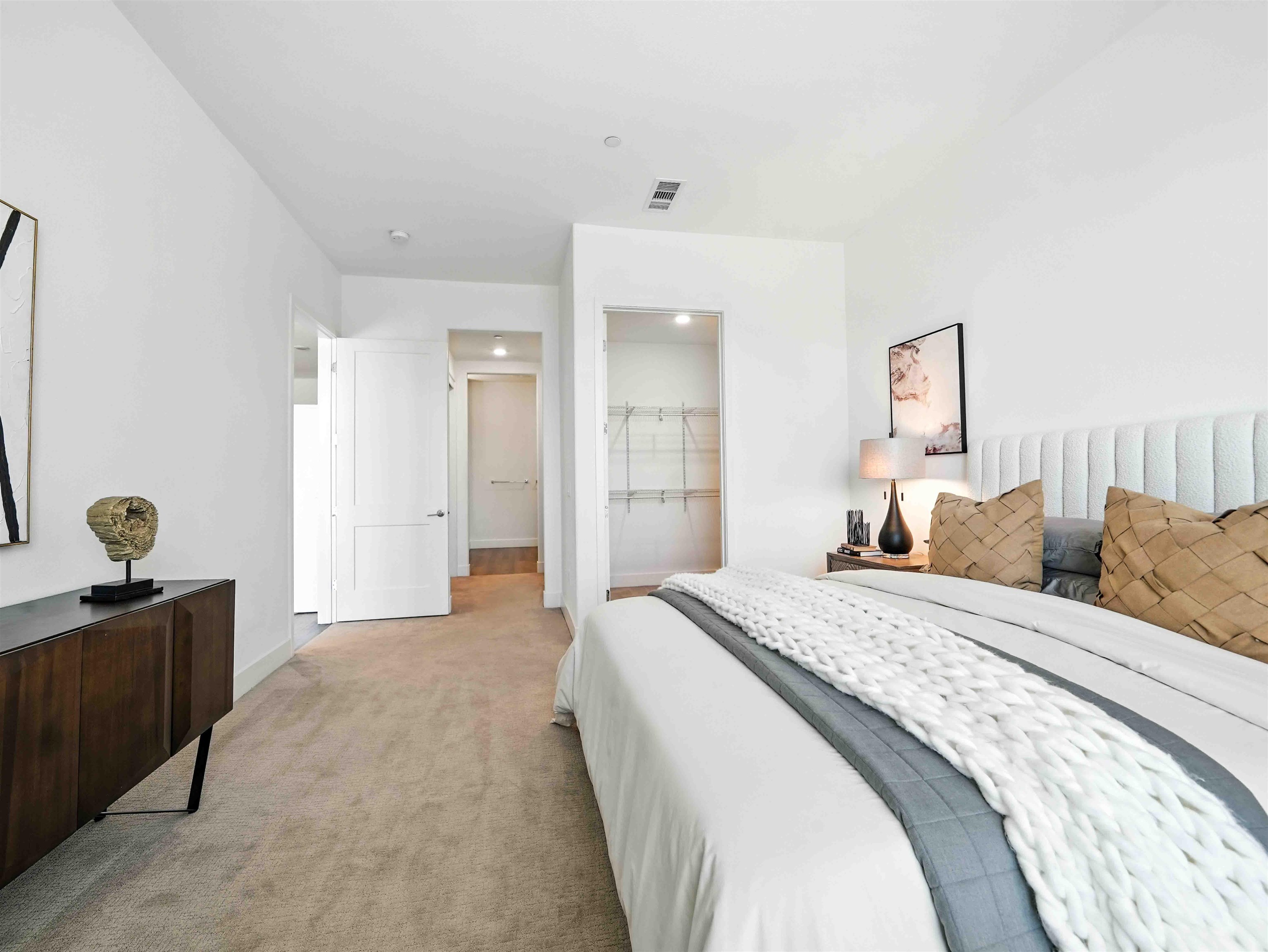 Photo #6: 41119948 Listing: Photo #6